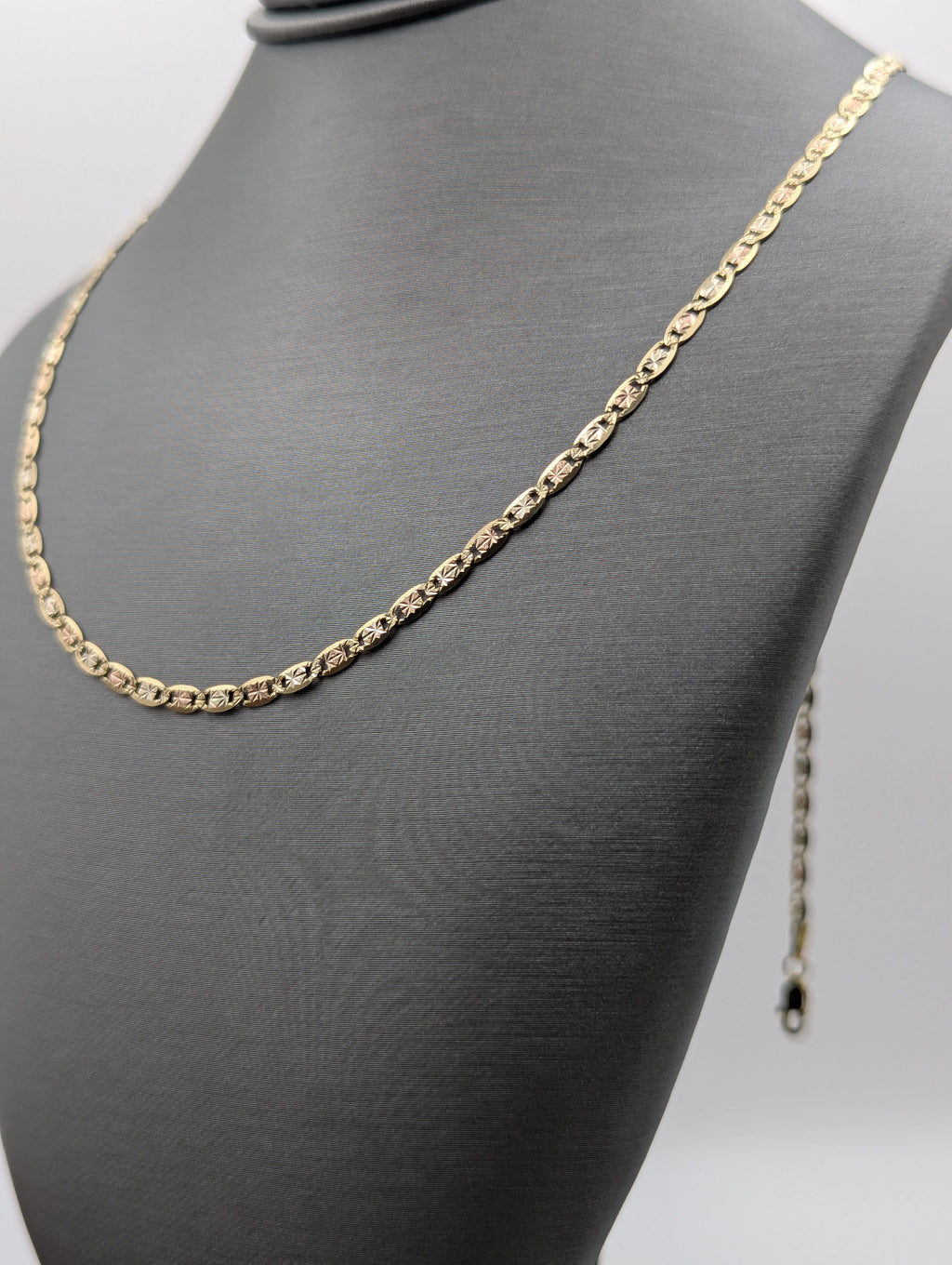 Cadena Valentino de 14K