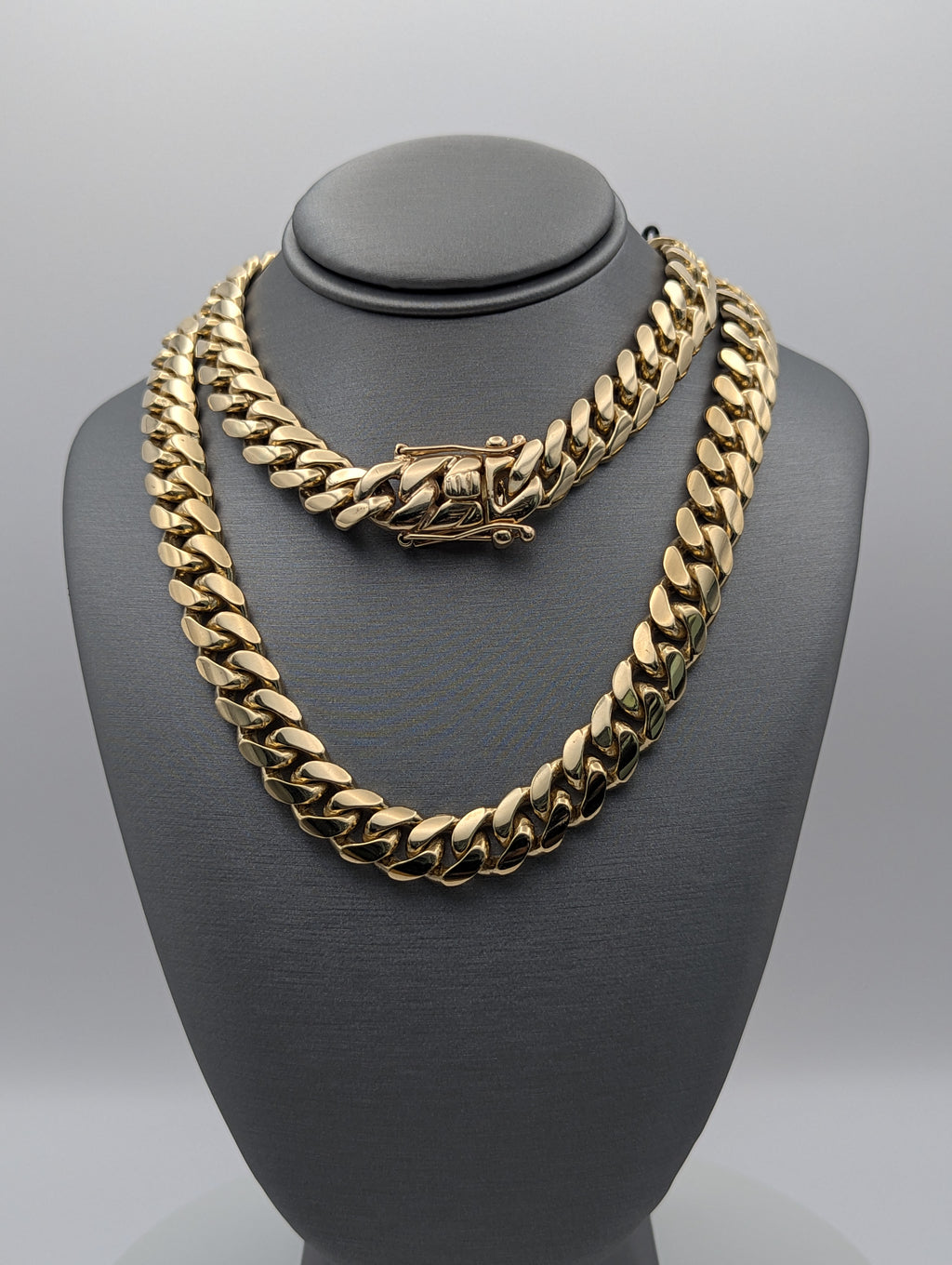 Cadena cubana Miami de oro amarillo de 14K