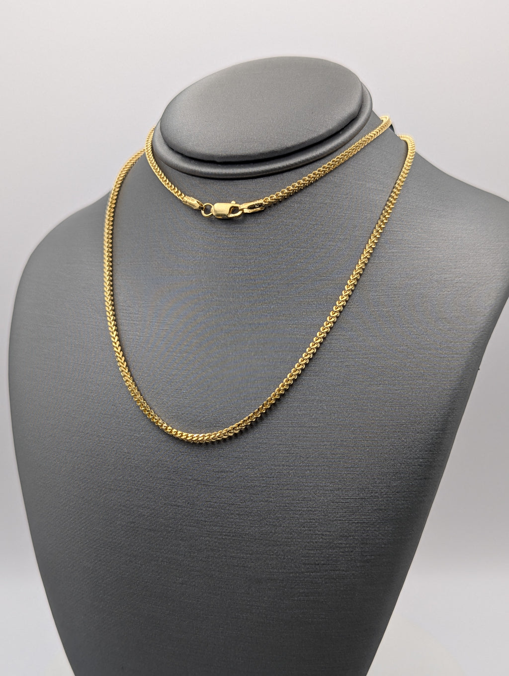 Cadena cola de zorro de oro macizo de 14K