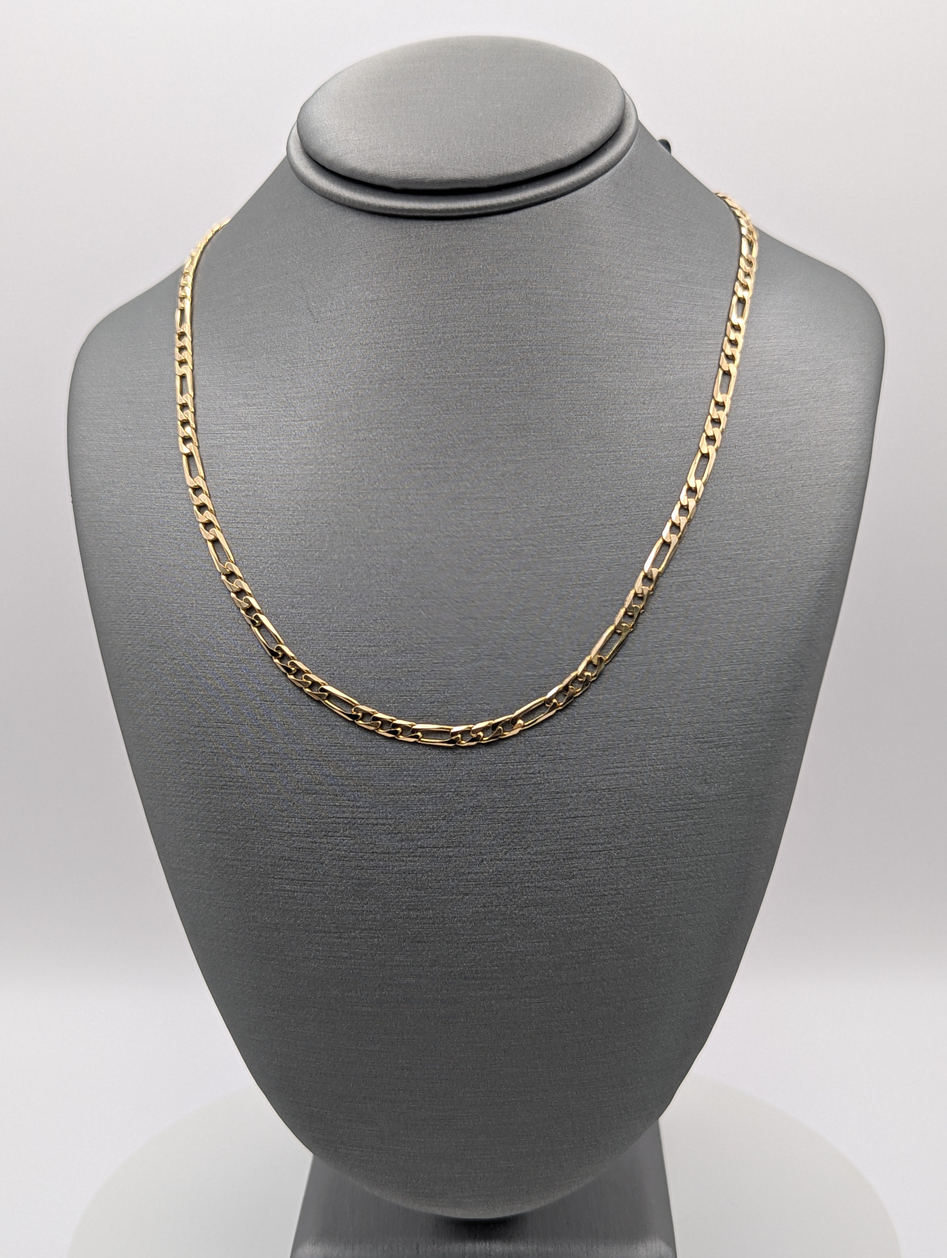Cadena Fígaro de oro amarillo de 14K