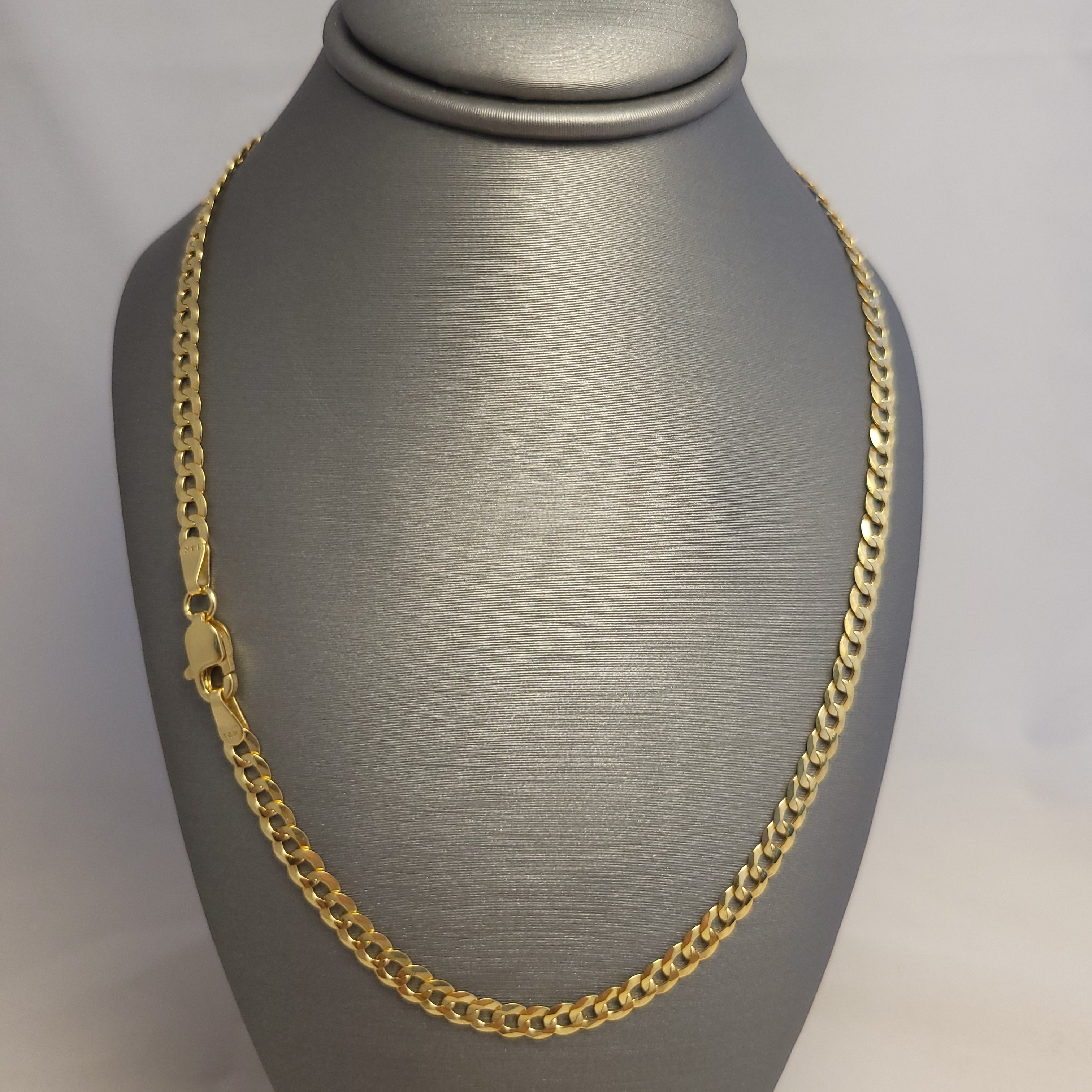 Cadena barbada sólida de oro amarillo de 14K