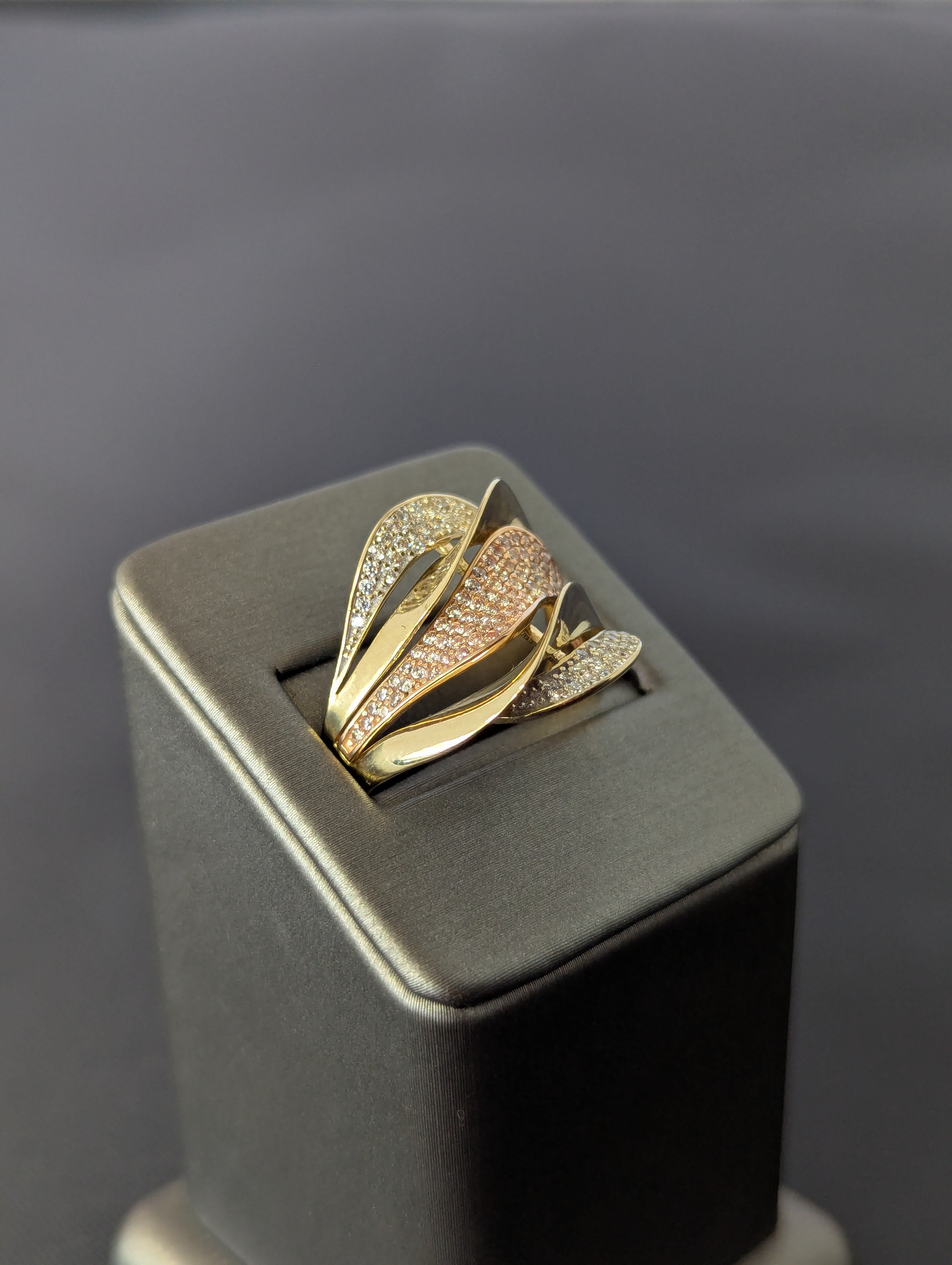 14K YG/RG Fancy Wavy CZ Ring