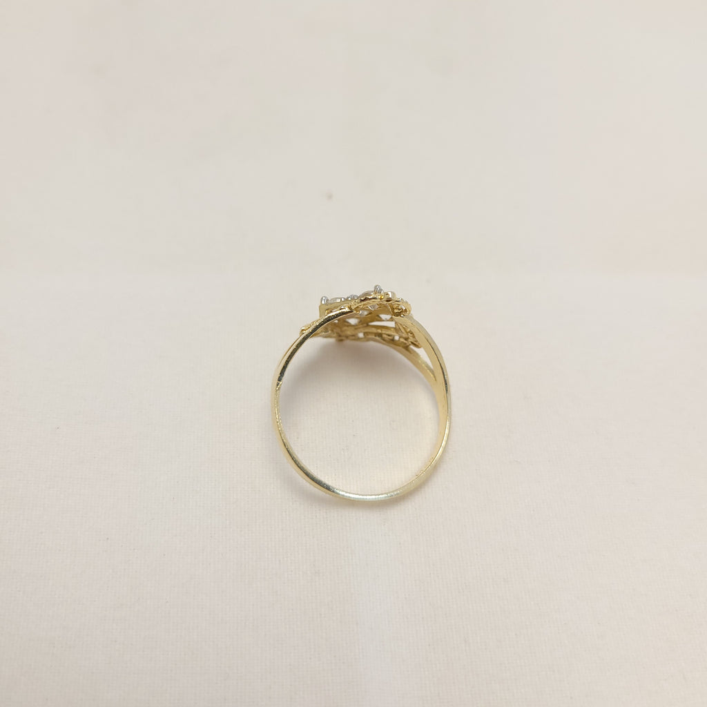 Anillo antiguo de fantasía de oro amarillo de 14 quilates