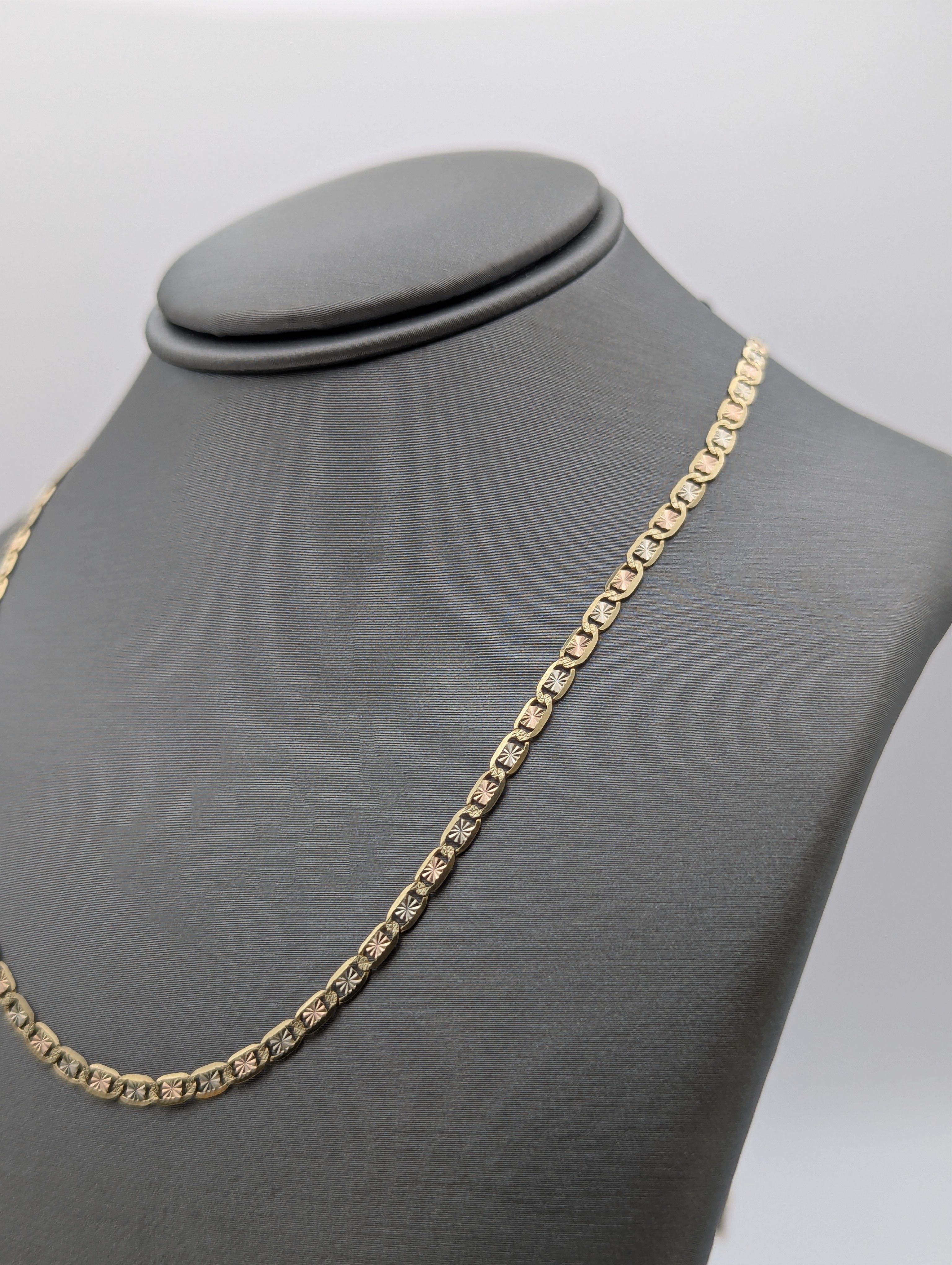 Cadena Valentino de 14K