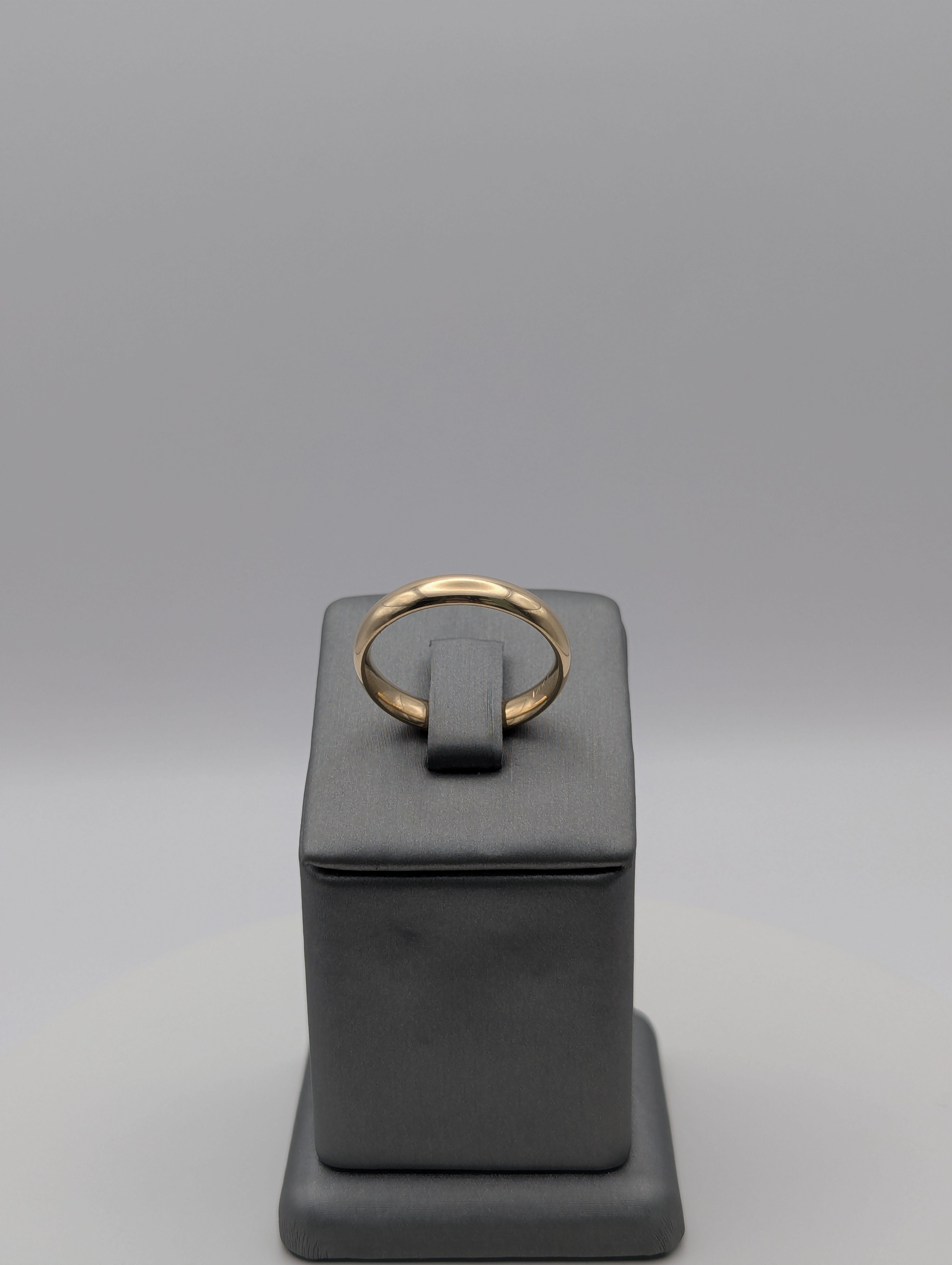 Alianza de boda de oro amarillo de 14K
