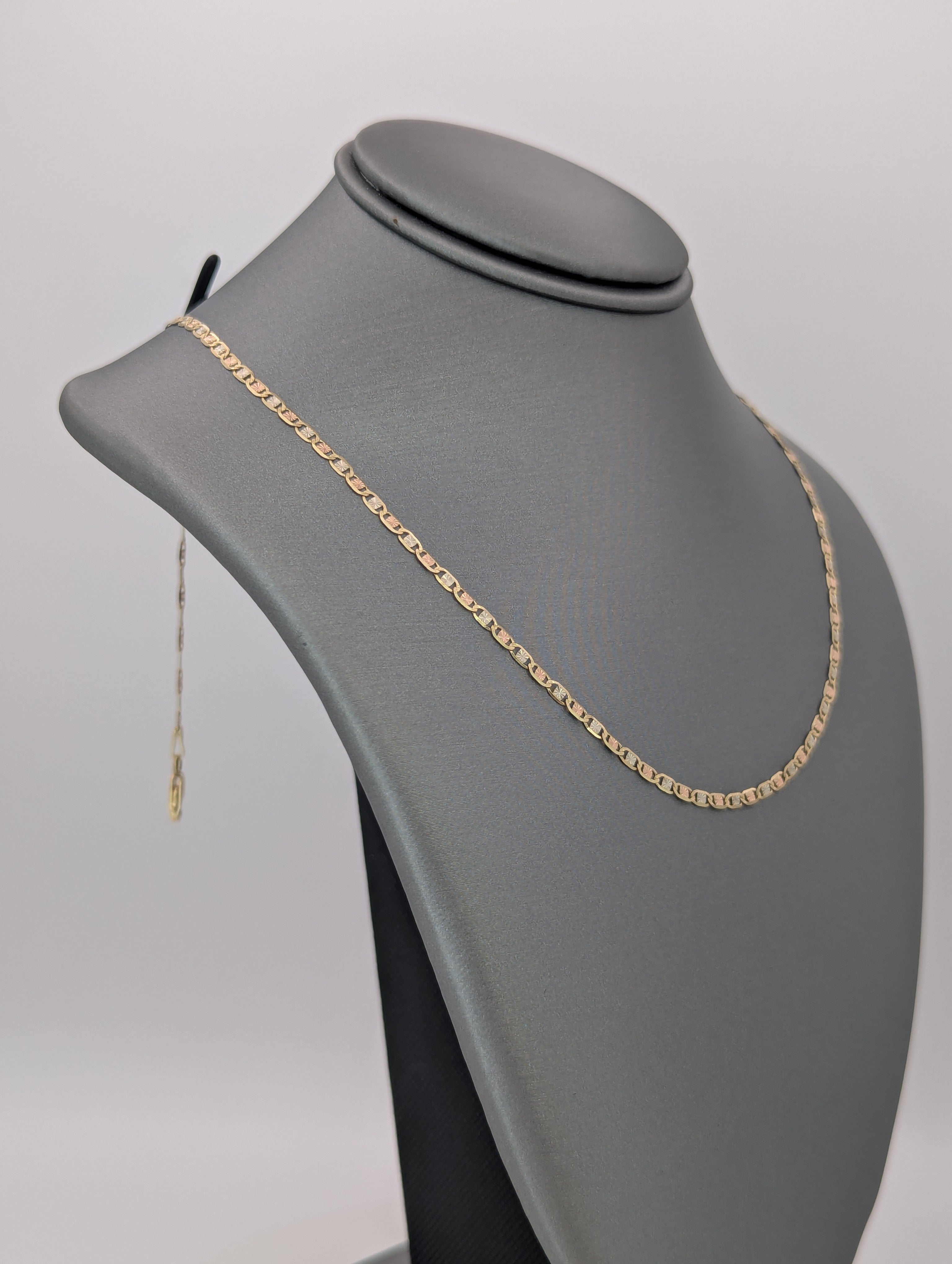 Cadena Valentino de 14K