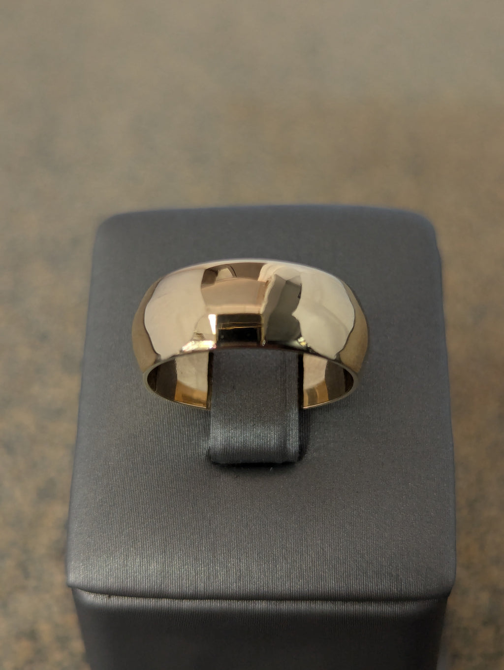 Anillo de boda de 14 quilates