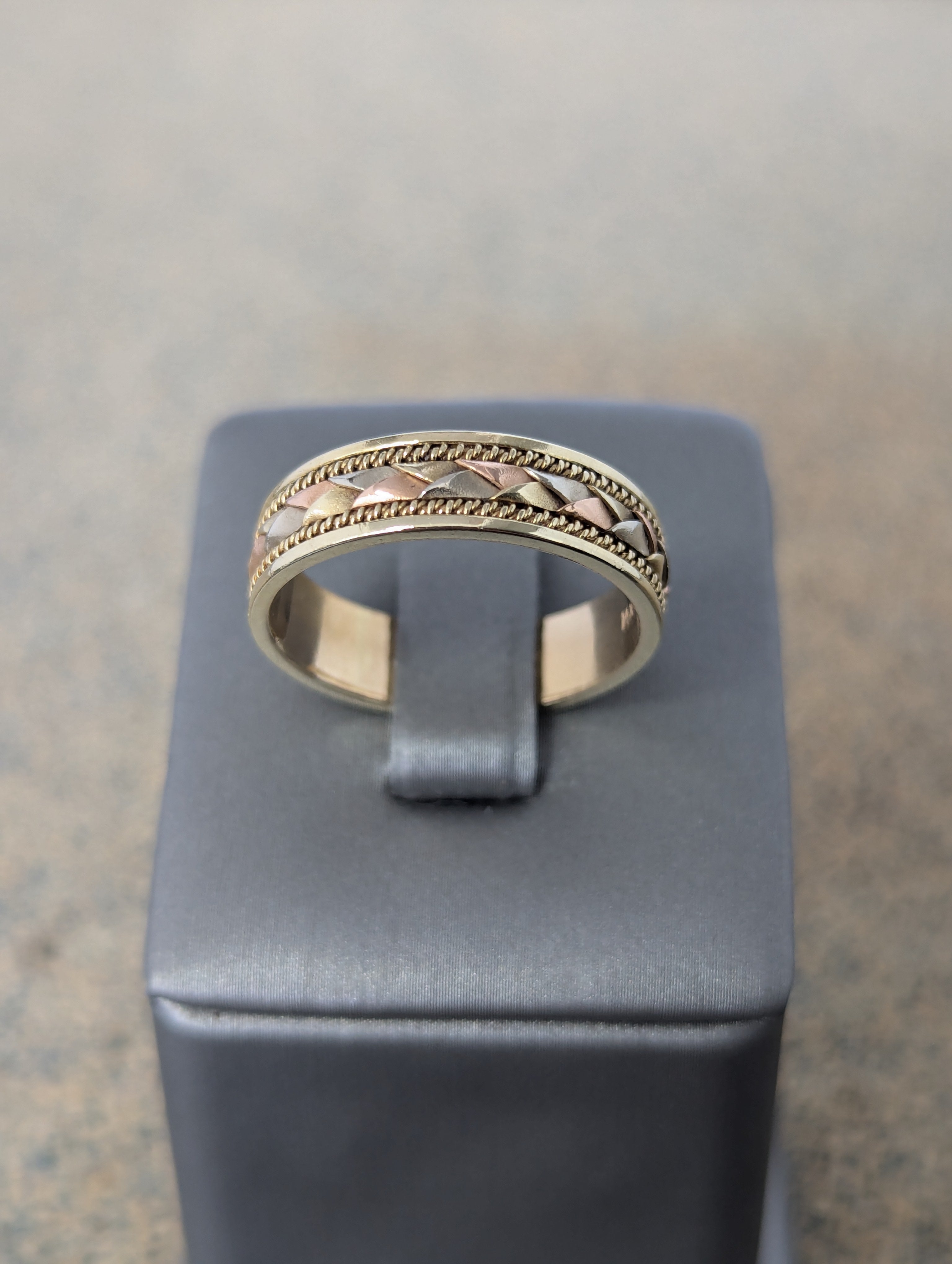 Alianza de boda de 14K
