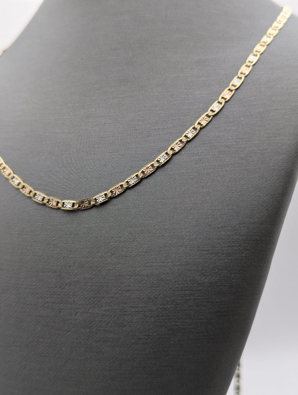 Cadena Valentino de 14K