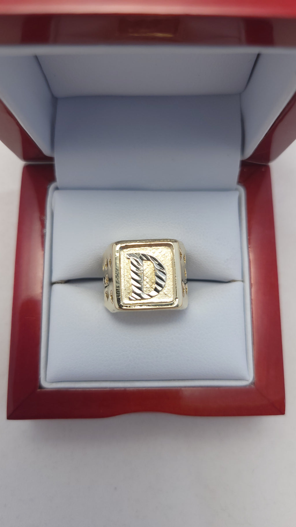 10K YG Letter "D" Ring