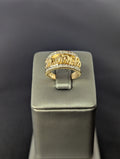 Anillo de tres elefantes en oro amarillo de 14K con circonitas cúbicas