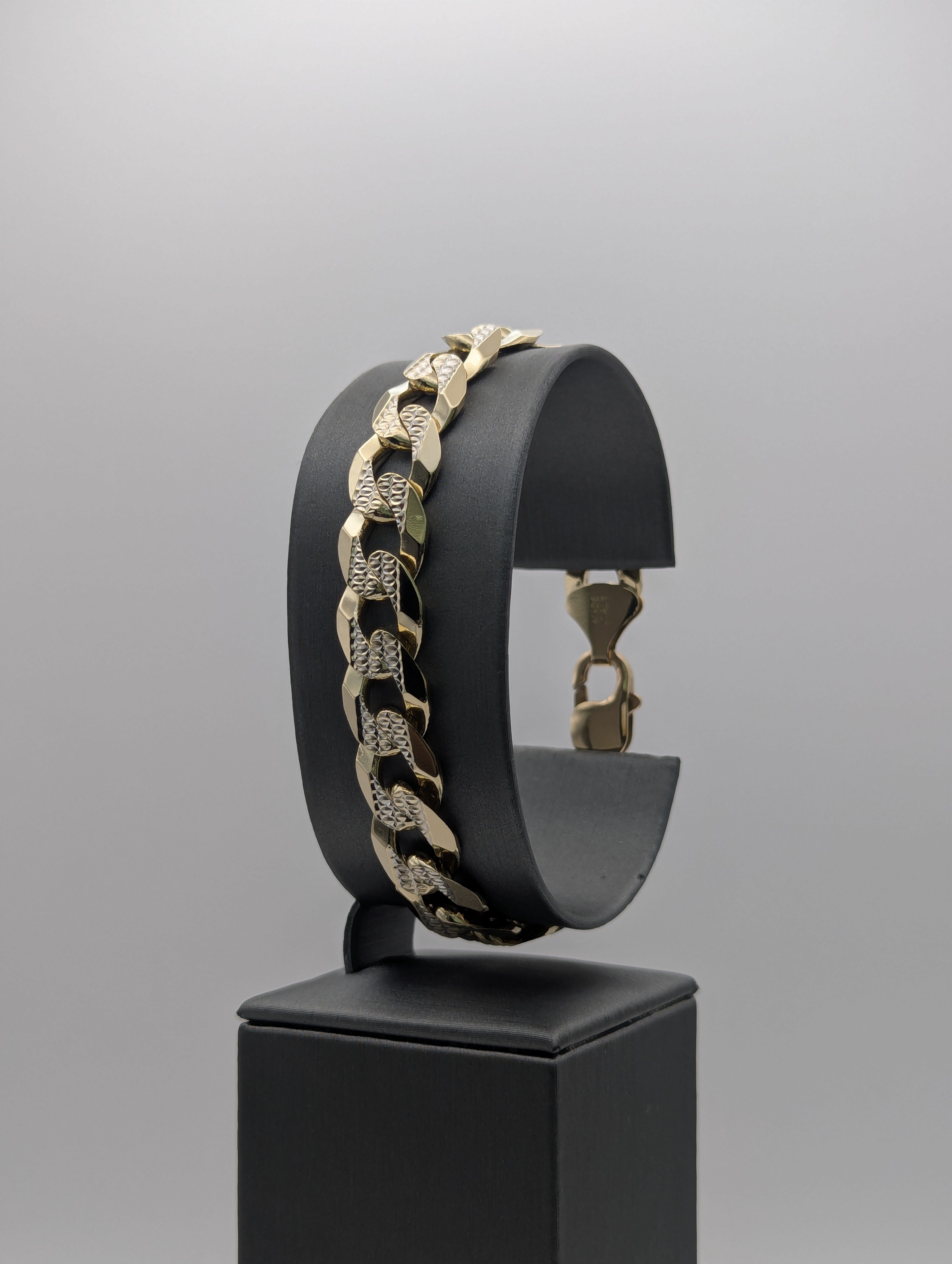 14K YG Dia Cut Curb Bracelet