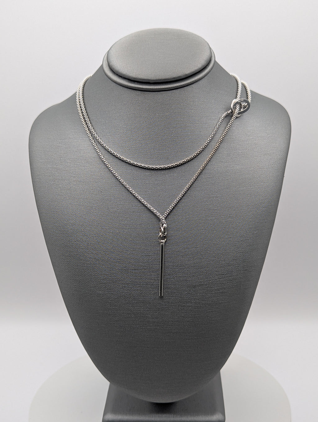 Collar Ajustable Fantasía de Oro Blanco de 14K