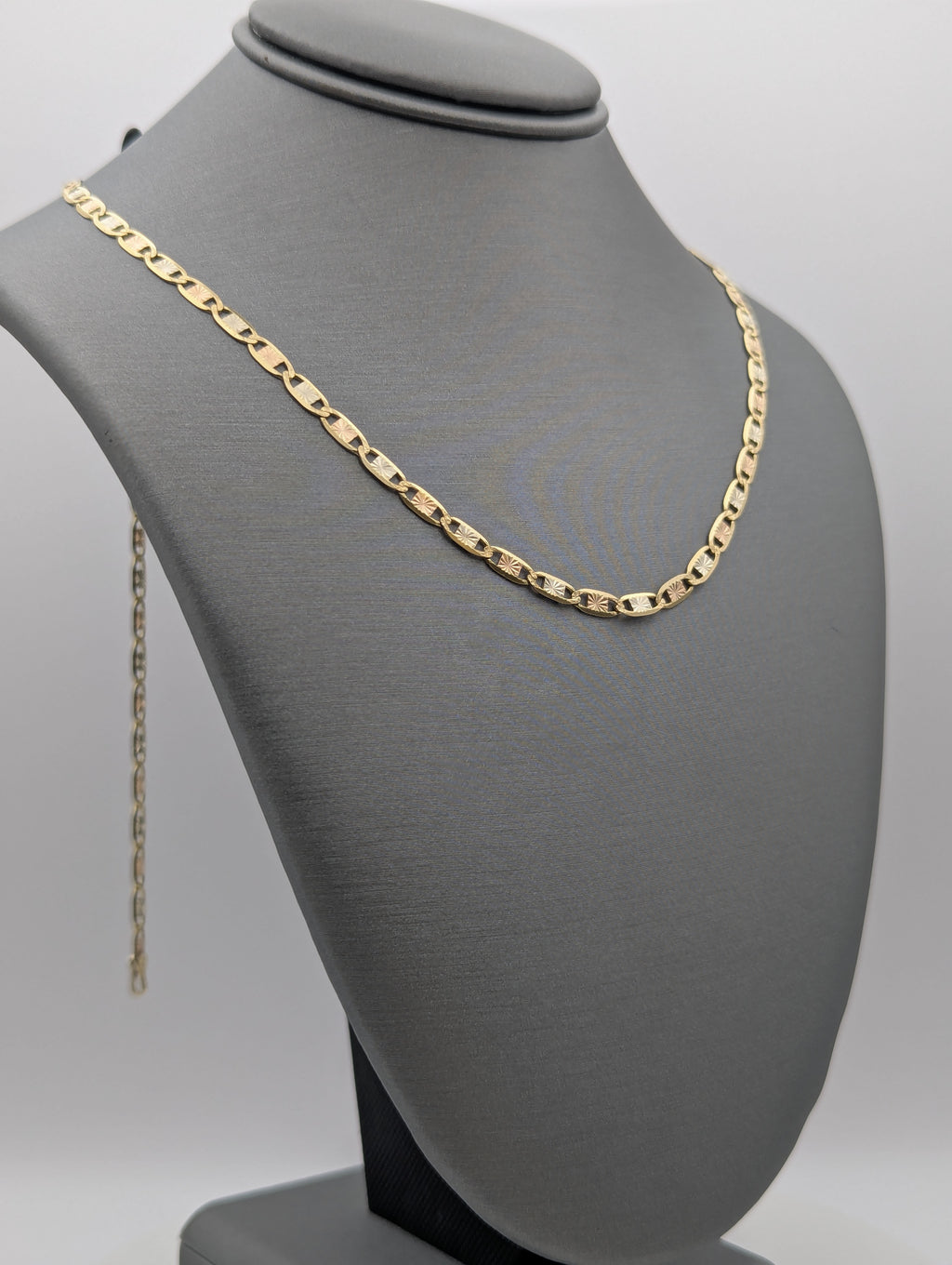 Cadena Valentino de 14K