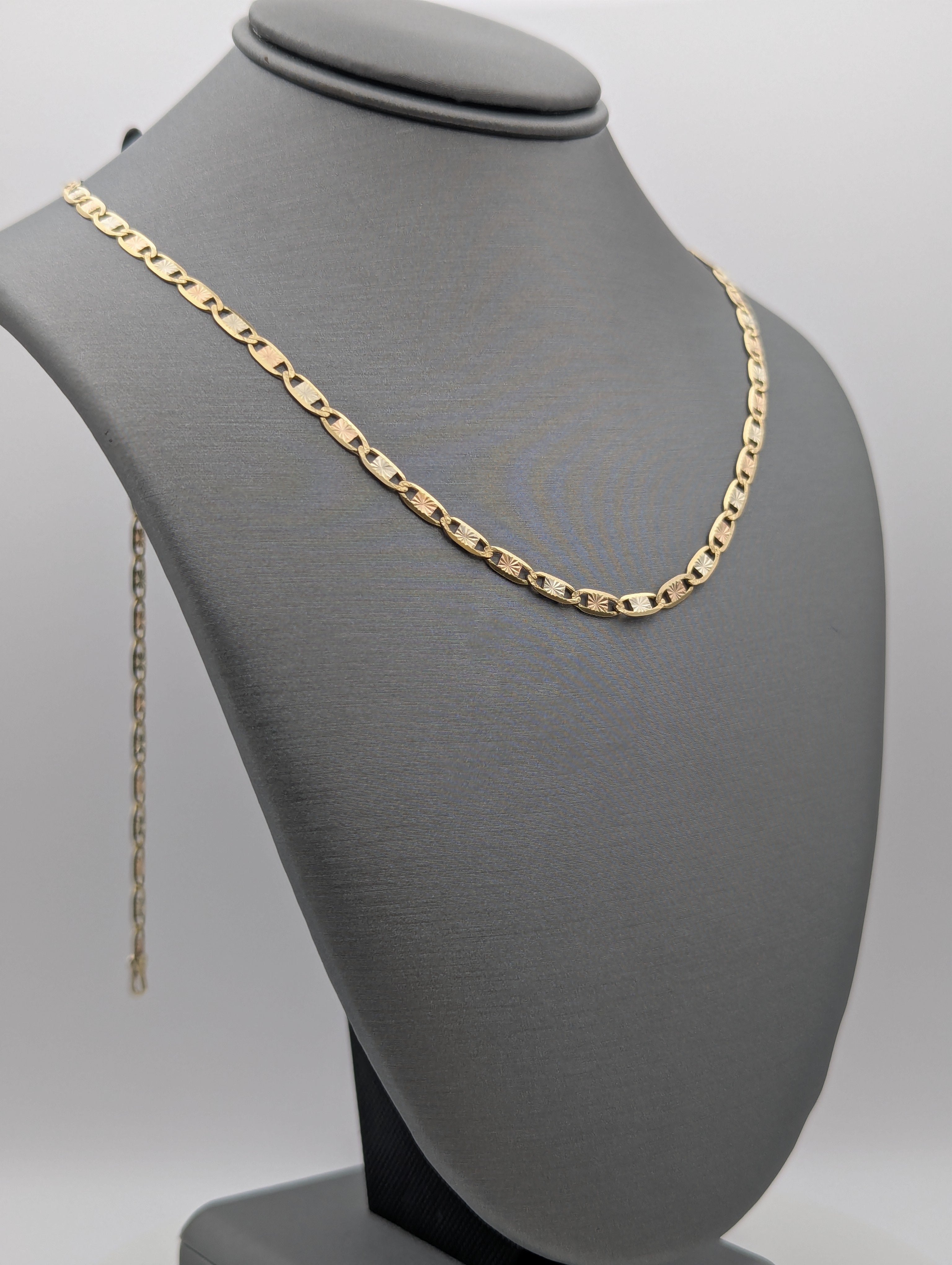 Cadena Valentino de 14K