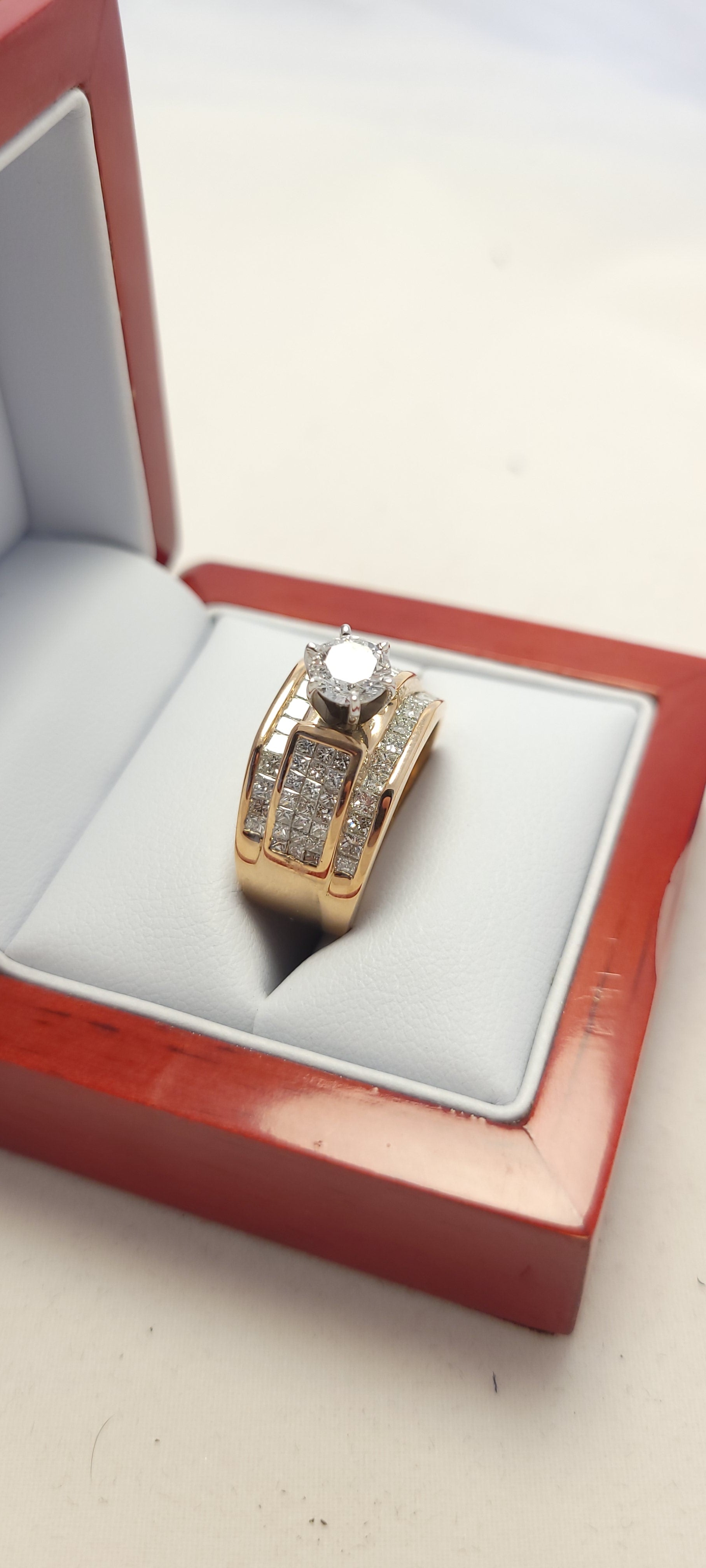 14K Rose Gold Diamond Ring