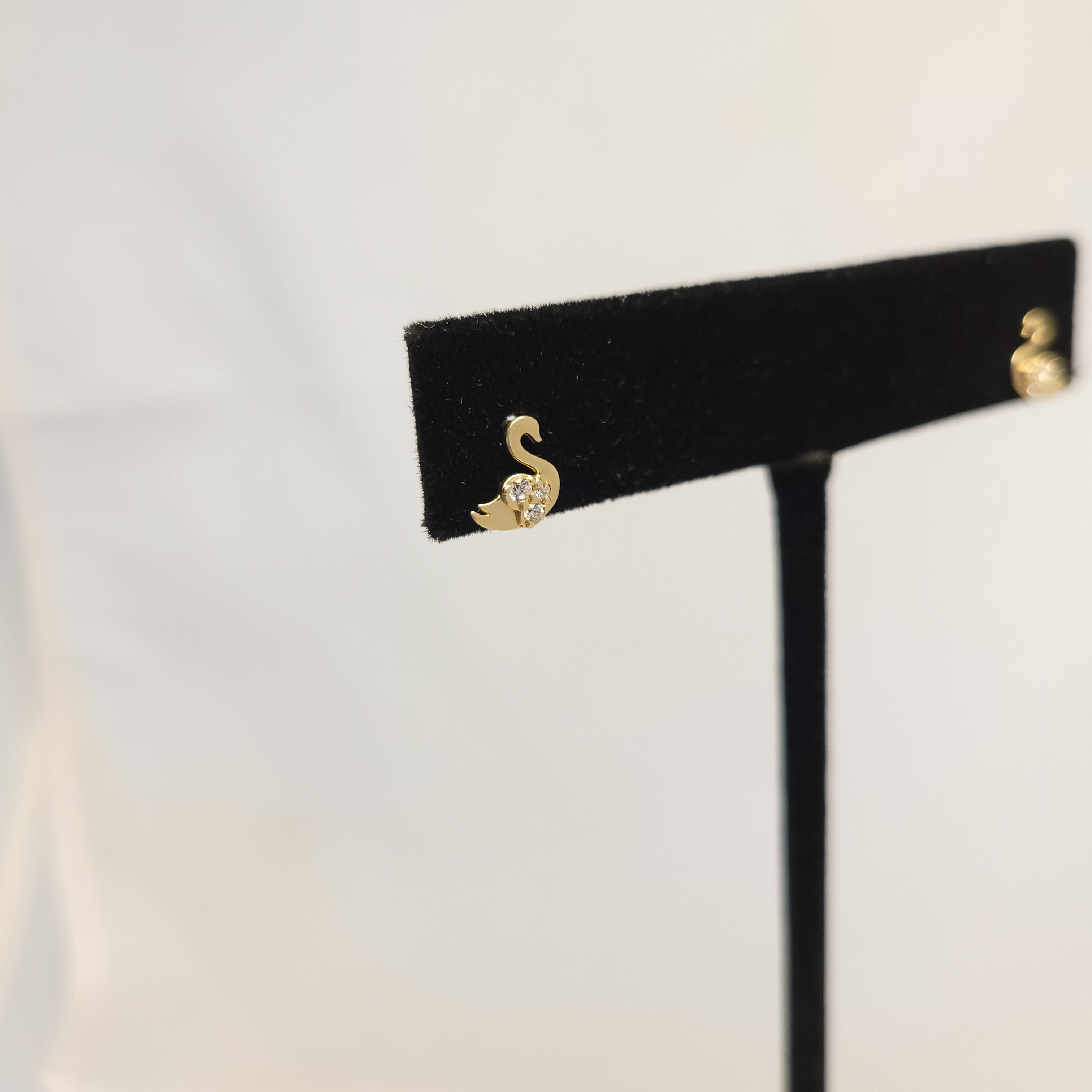 14K Yellow Gold Swan Earrings Screw-back