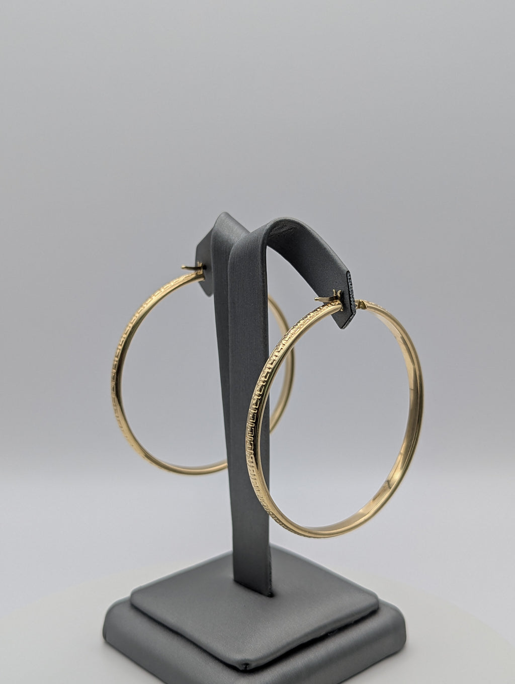 Pendientes de aro con motivo griego de oro amarillo de 14K