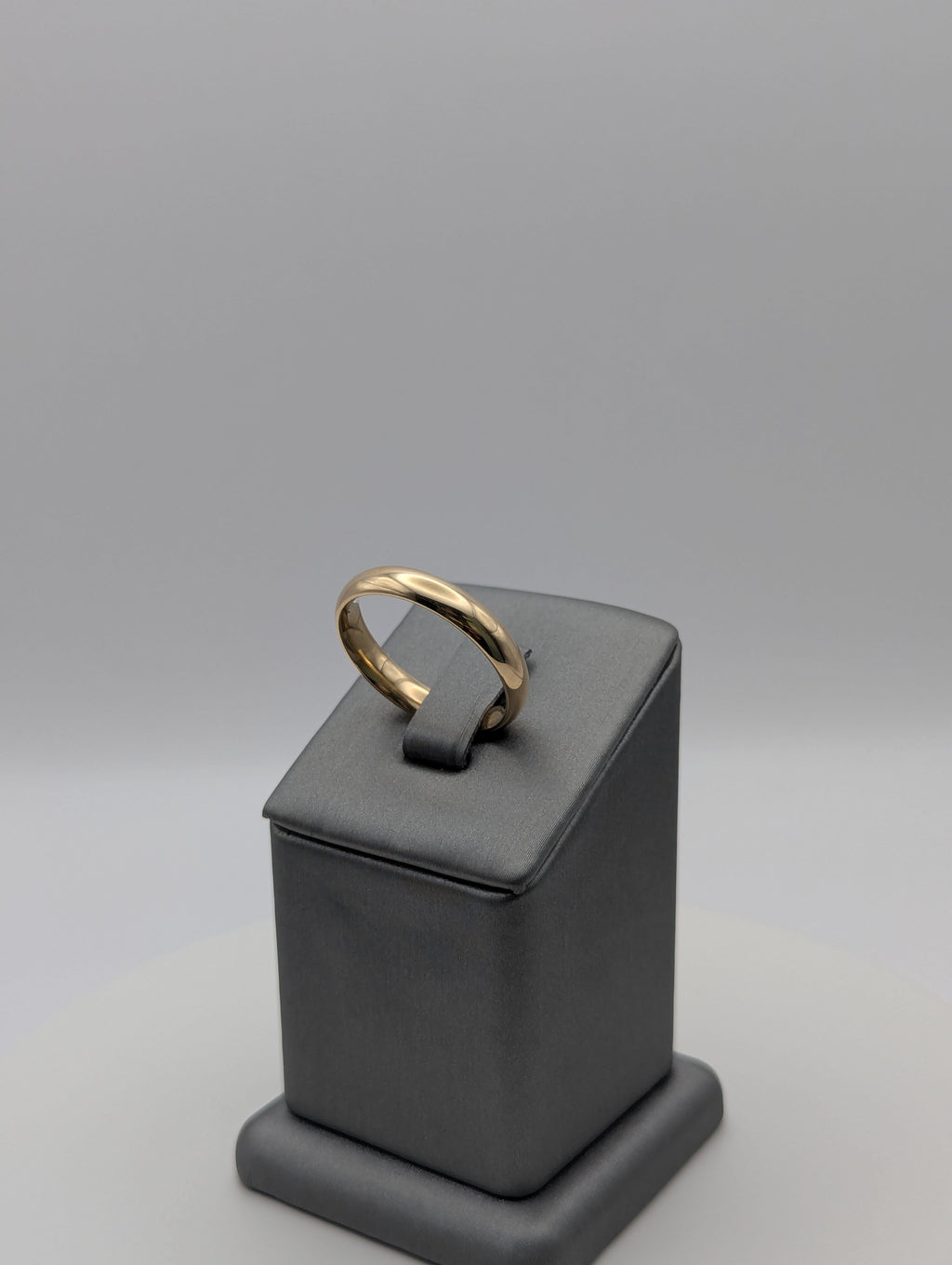 Alianza de boda de oro amarillo de 14K
