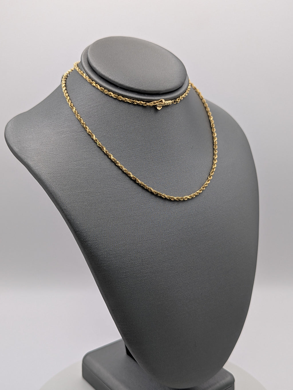 Cadena de cuerda maciza de oro amarillo de 14K