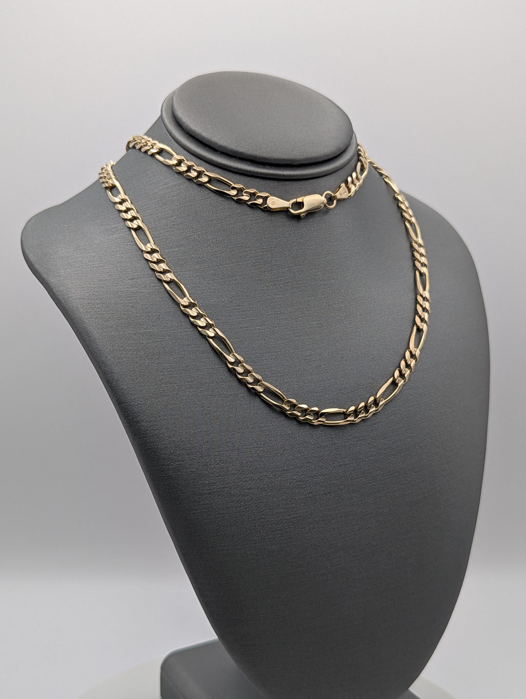 Cadena Fígaro de oro amarillo de 14K