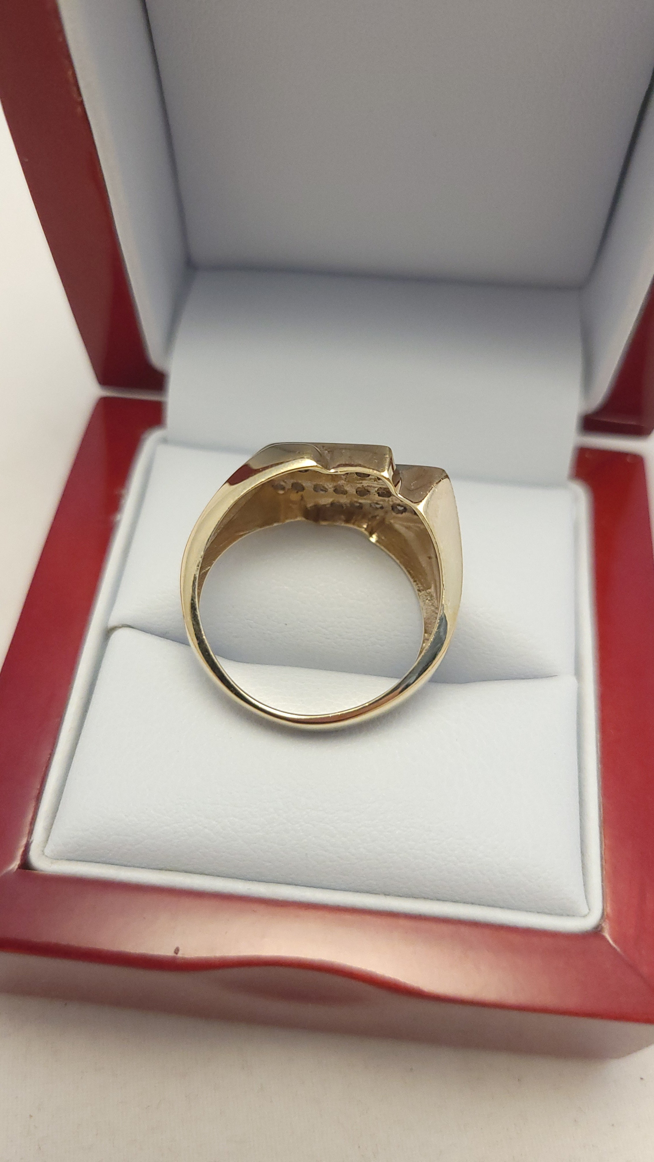 10K YG Men's Diamond Ring