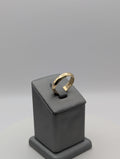 Anillo de boda de oro amarillo de 14K