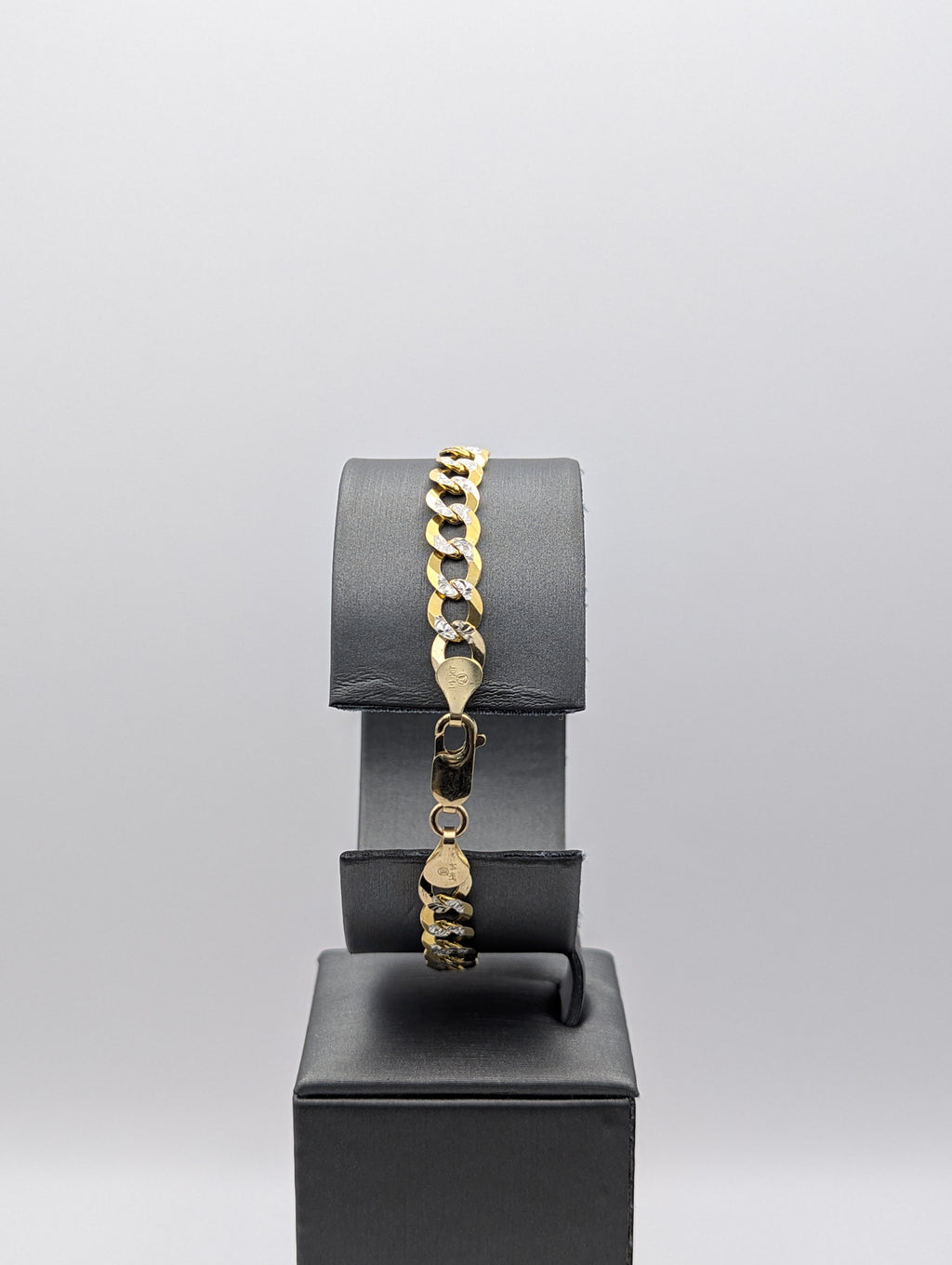 Pulsera de eslabones tipo barbada diamantada de 14K