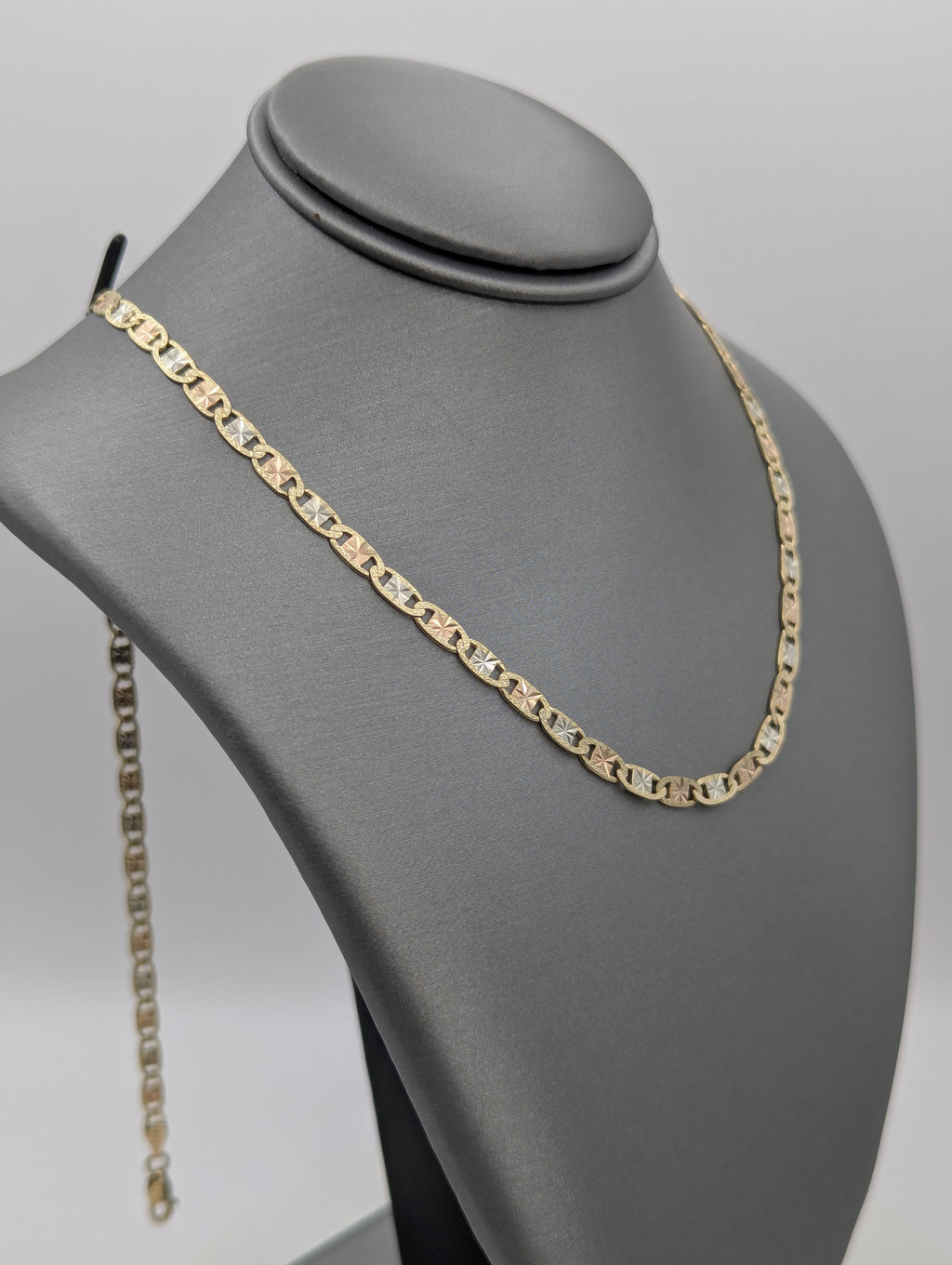 Cadena Valentino de 14K