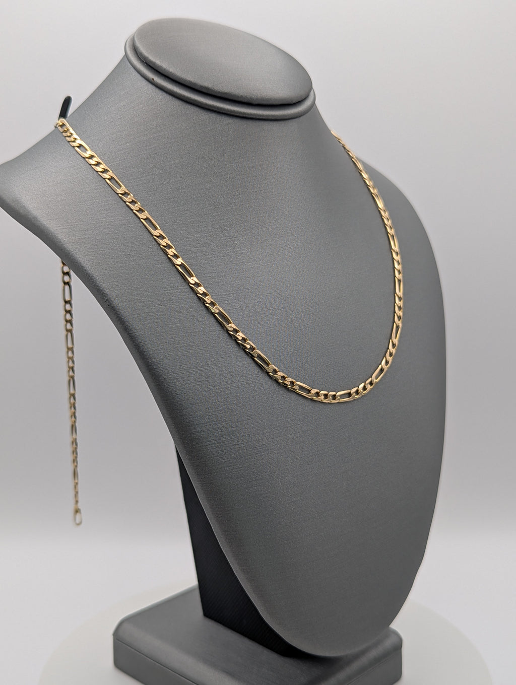 Cadena Fígaro de oro amarillo de 14K