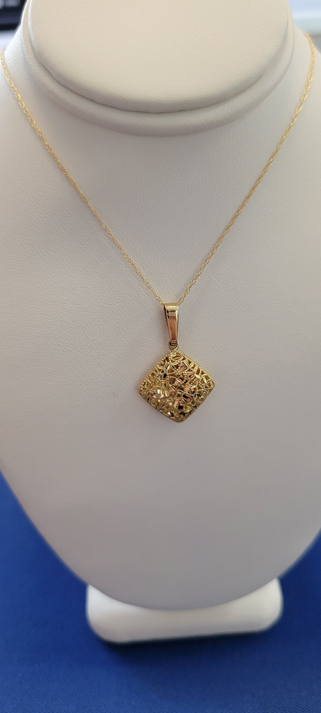 14K YG Serpentine Chain