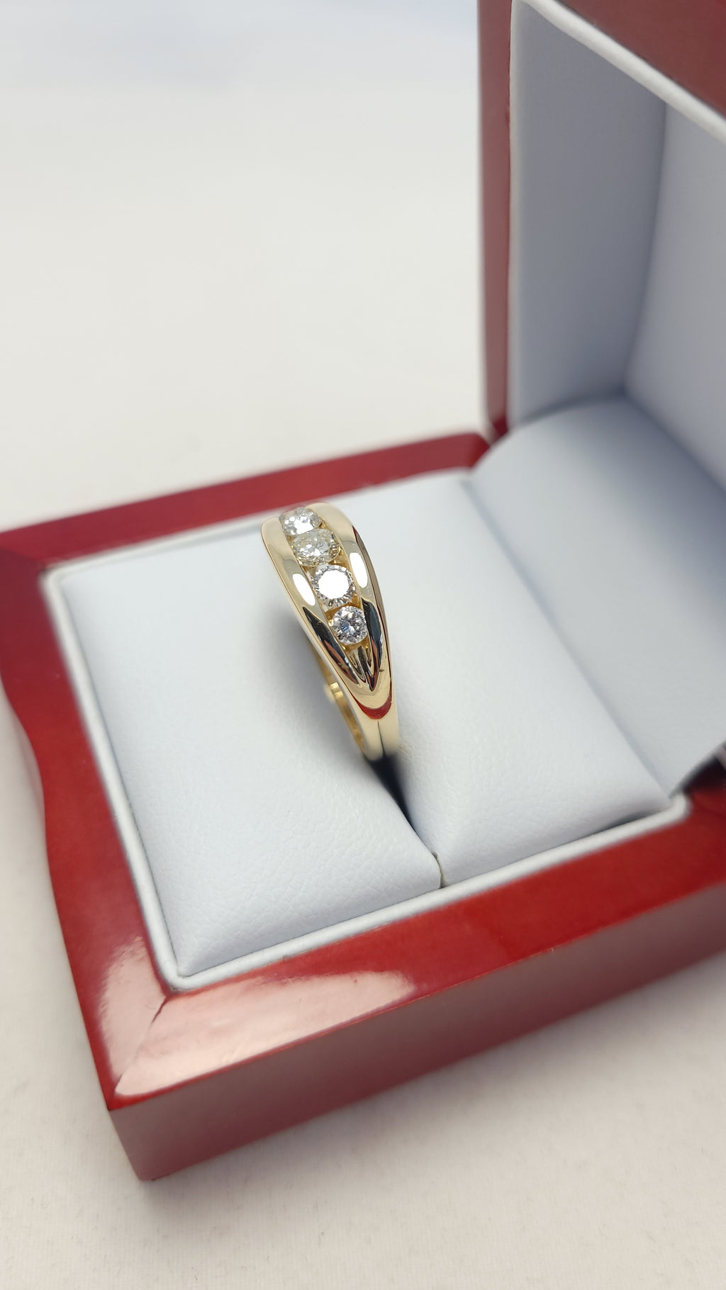 14K YG Men's Diamond Ring