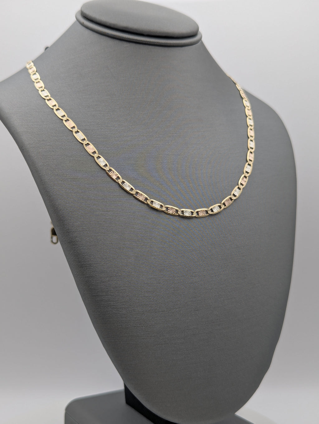 Cadena Valentino de 14K