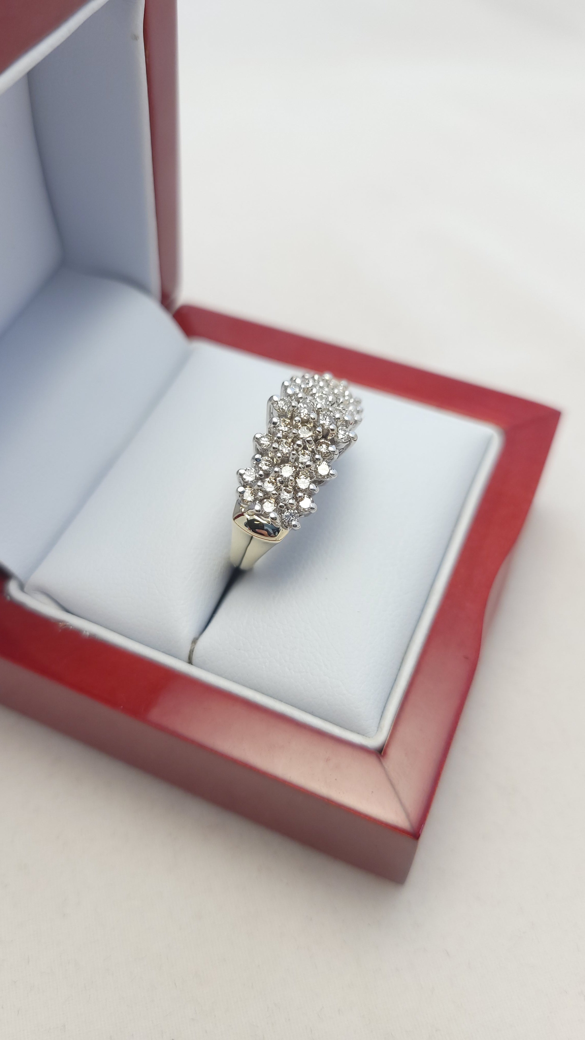 14K YG Cluster Diamond Ring