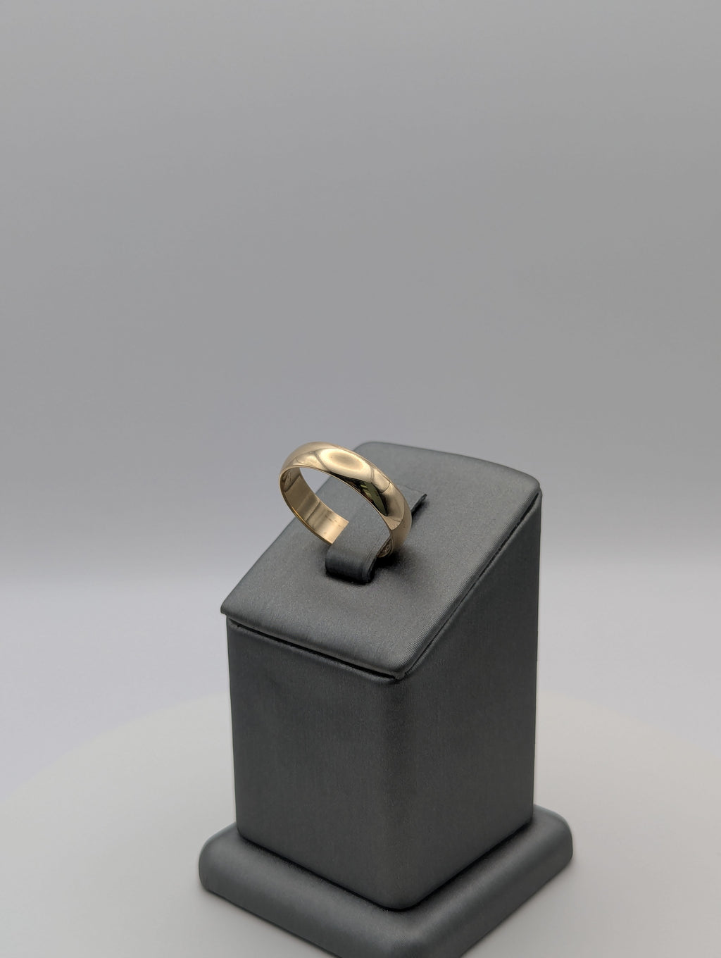Alianza de boda de oro amarillo de 14 quilates