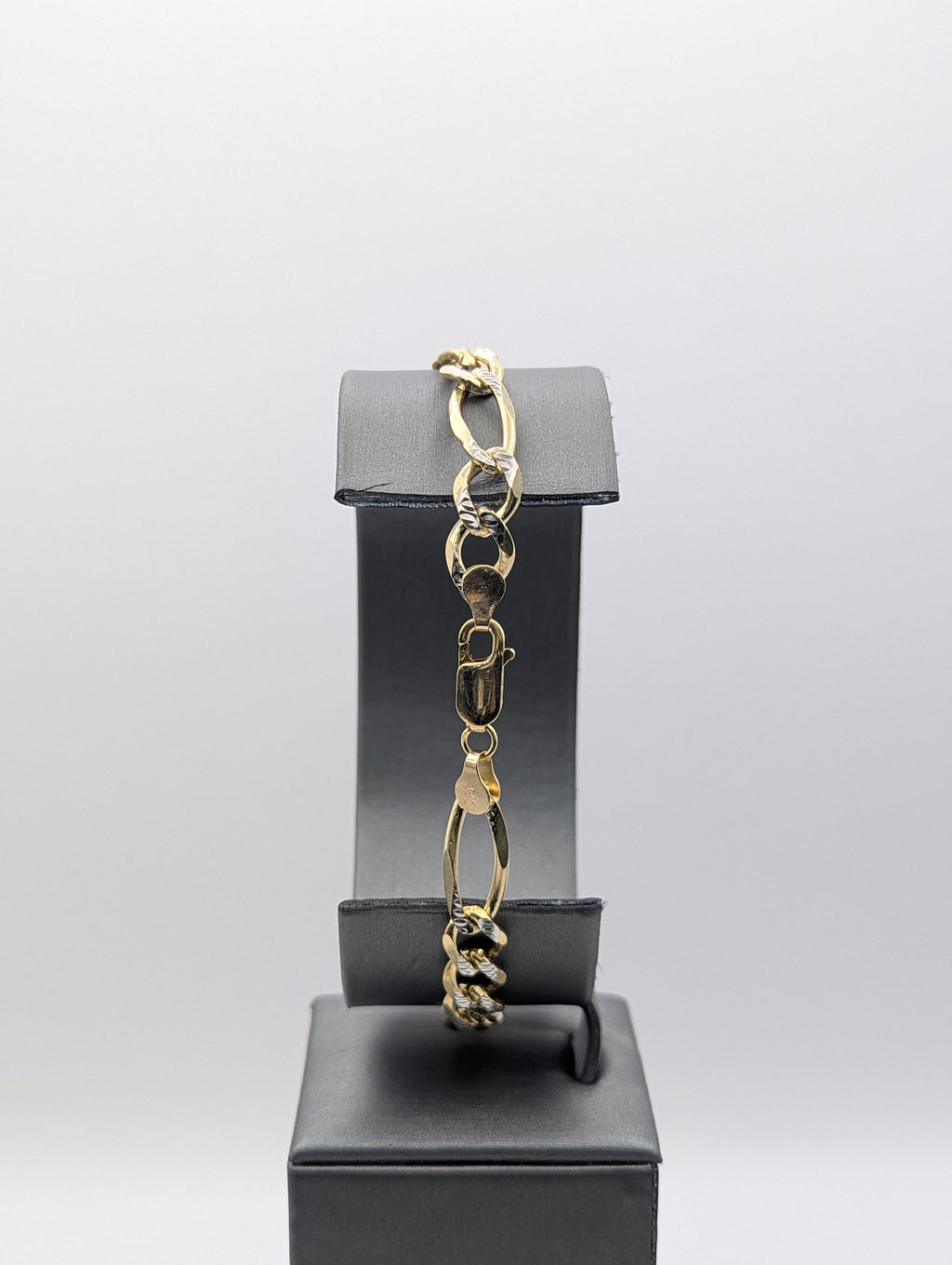 Pulsera Fígaro troquelada de 14K