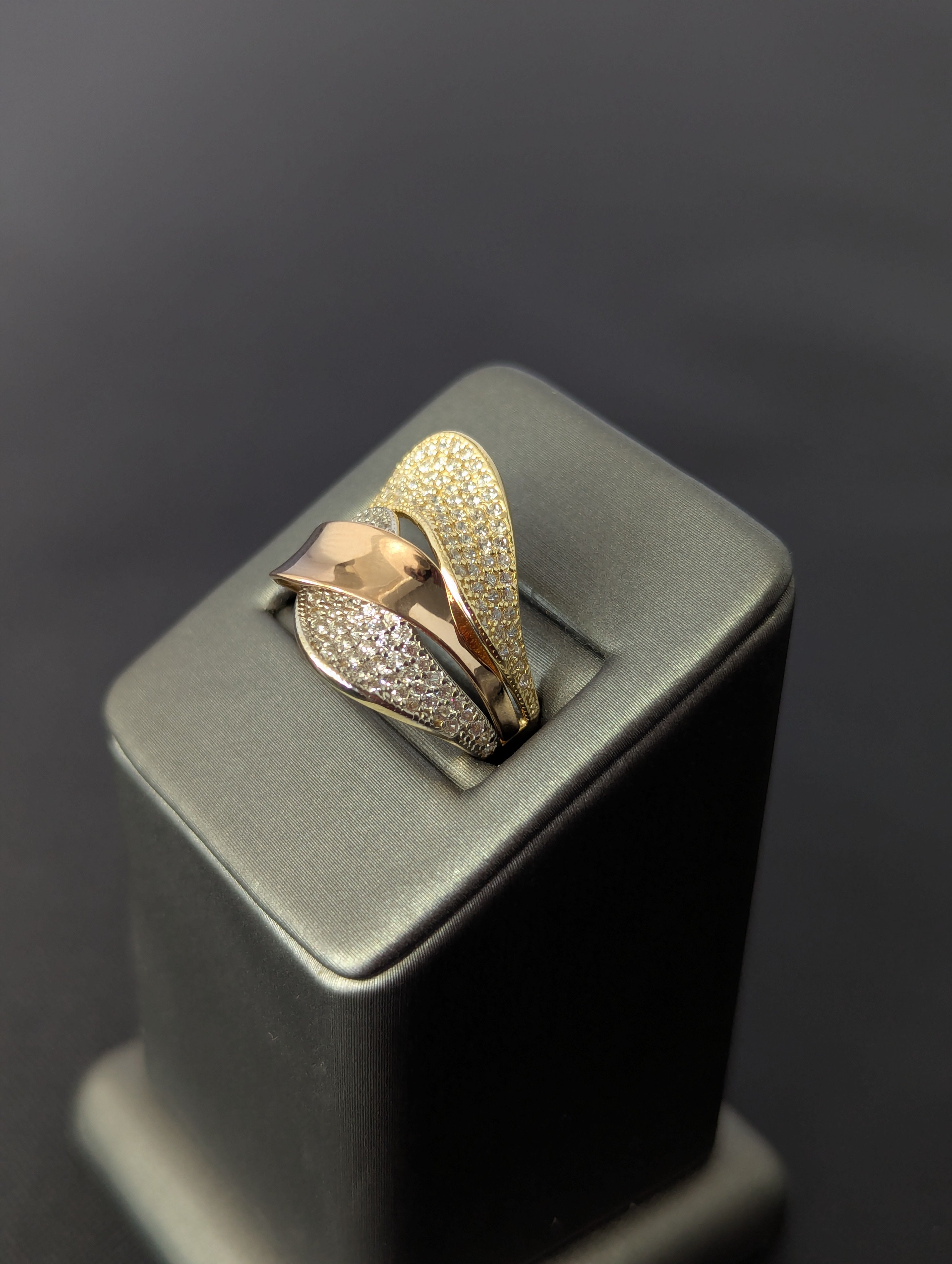 14K YG/RG Fancy Wavy Ring