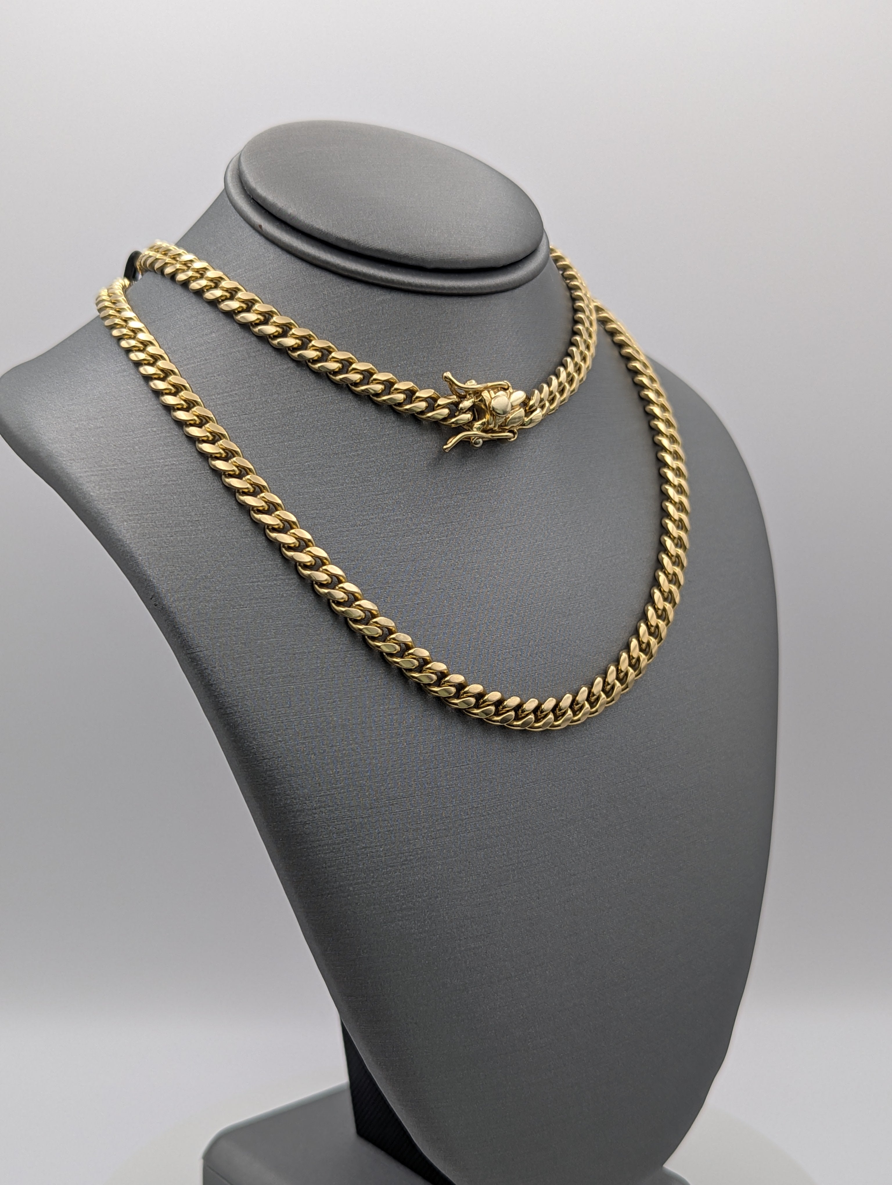 Cadena cubana Miami de oro amarillo 14K