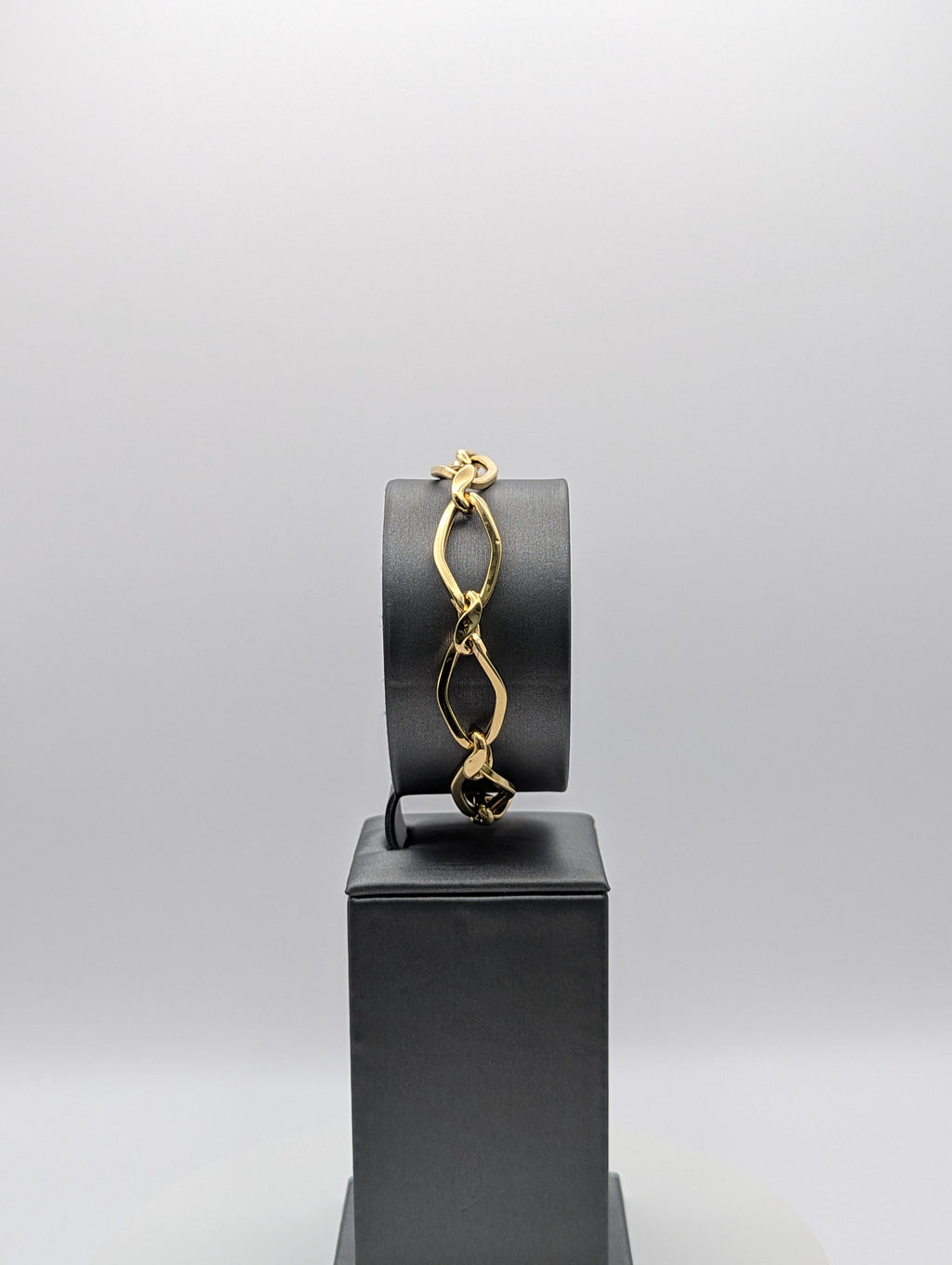 Pulsera de eslabones marquesa hueca de lujo de oro amarillo de 14 quilates