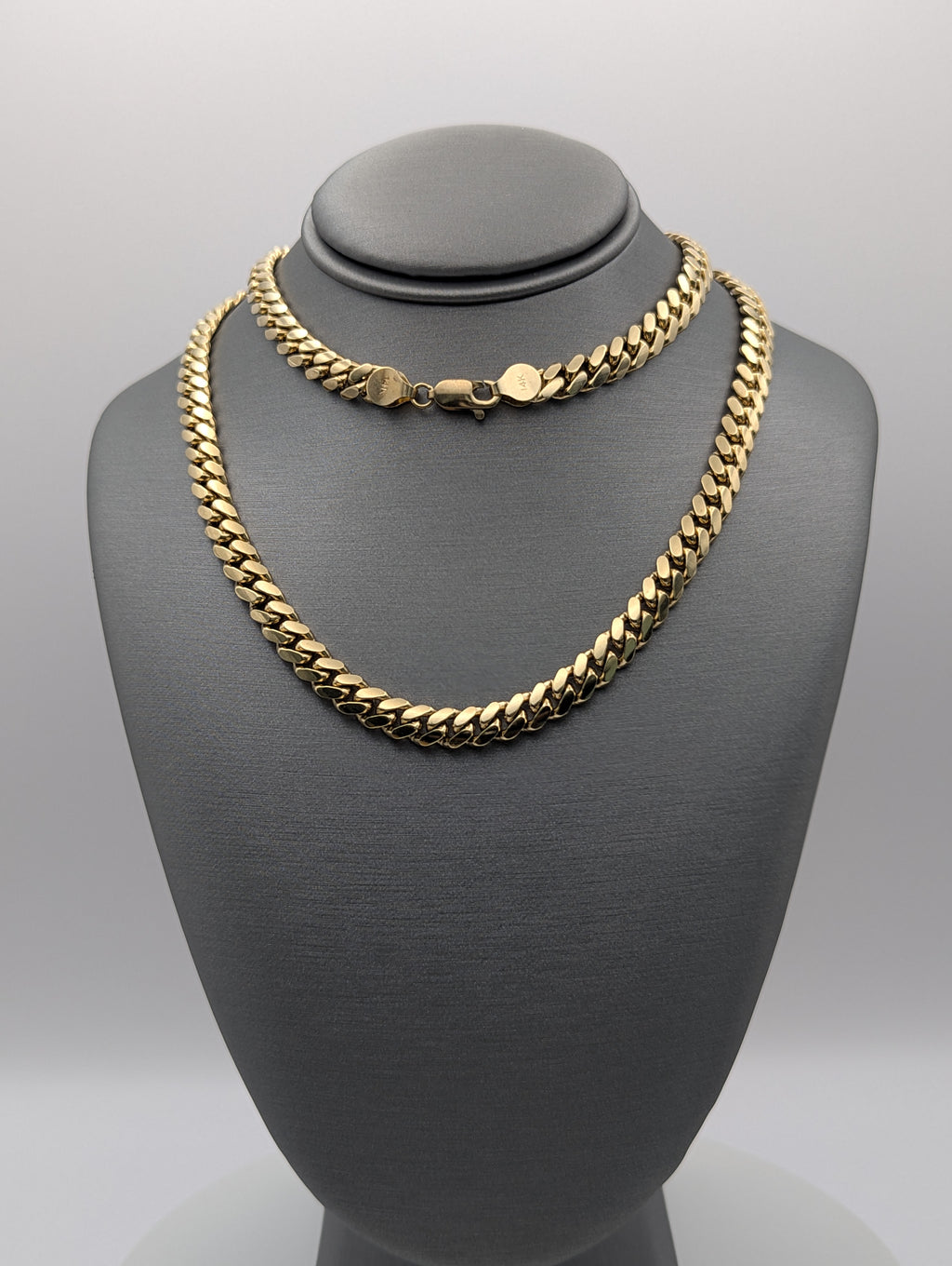 Cadena Cubana Sólida Miami de Oro Amarillo de 14K