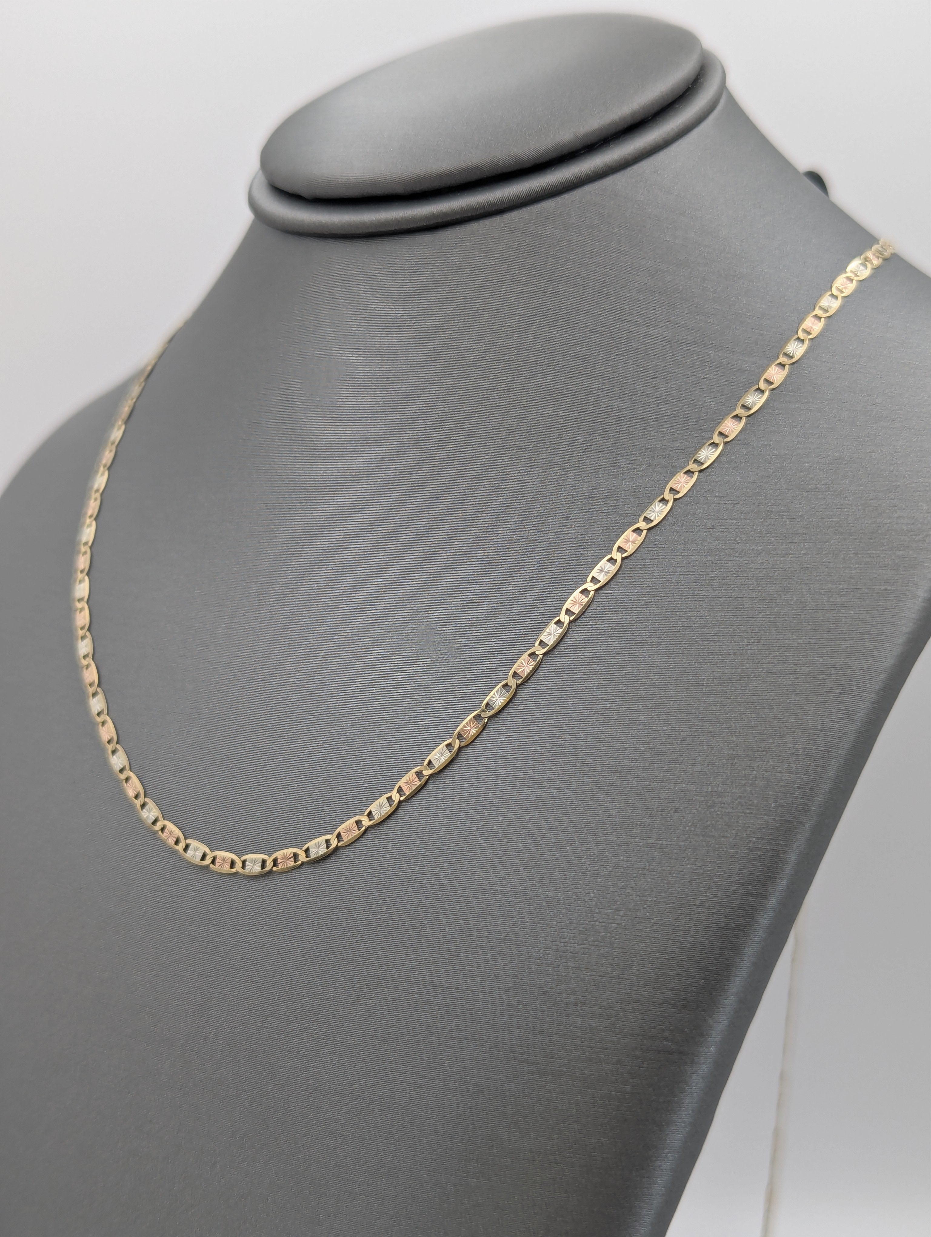 Cadena Valentino de 14K