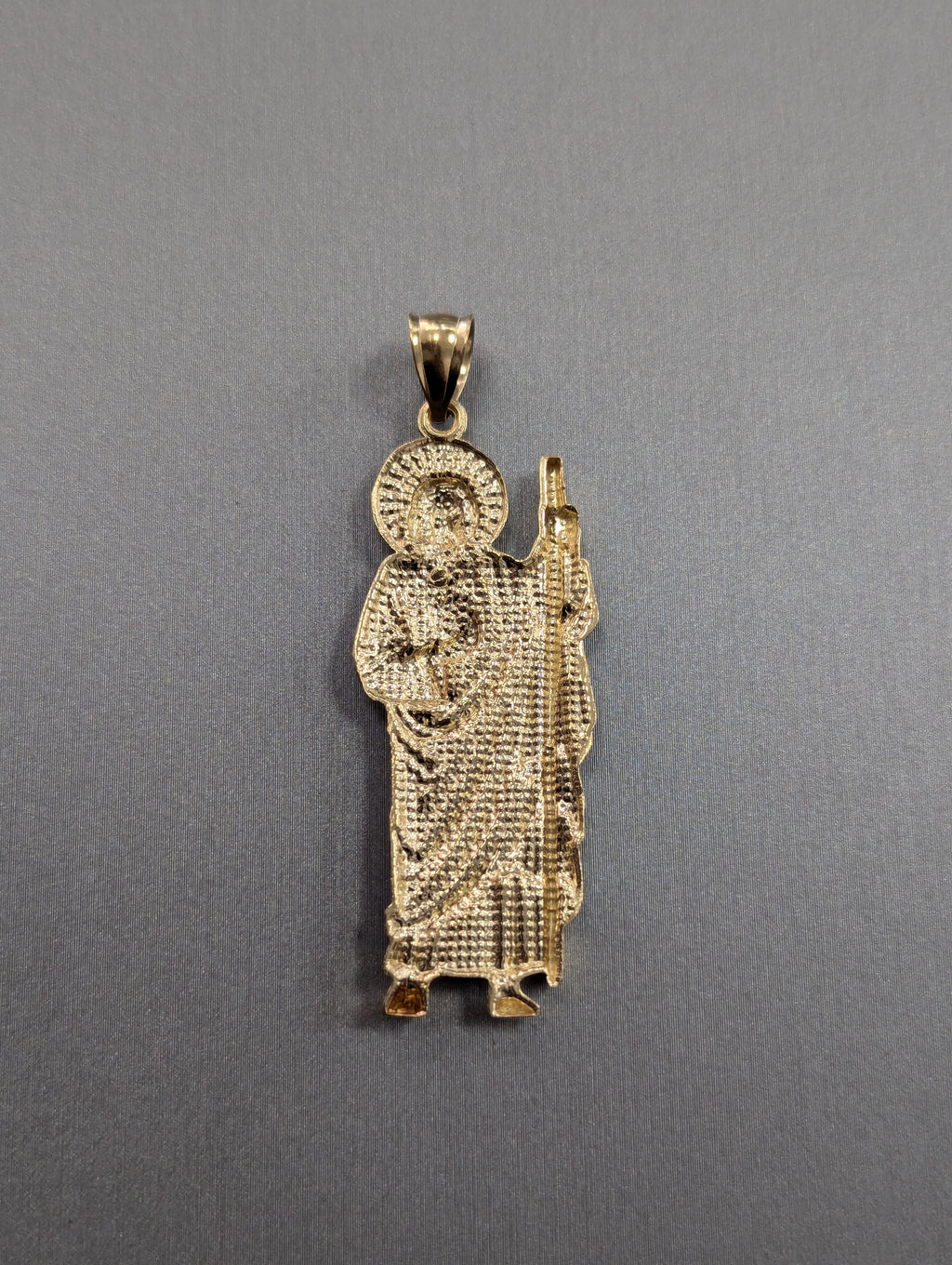 Colgante de San Judas Tadeo de dos tonos y 14K con corte de diamante