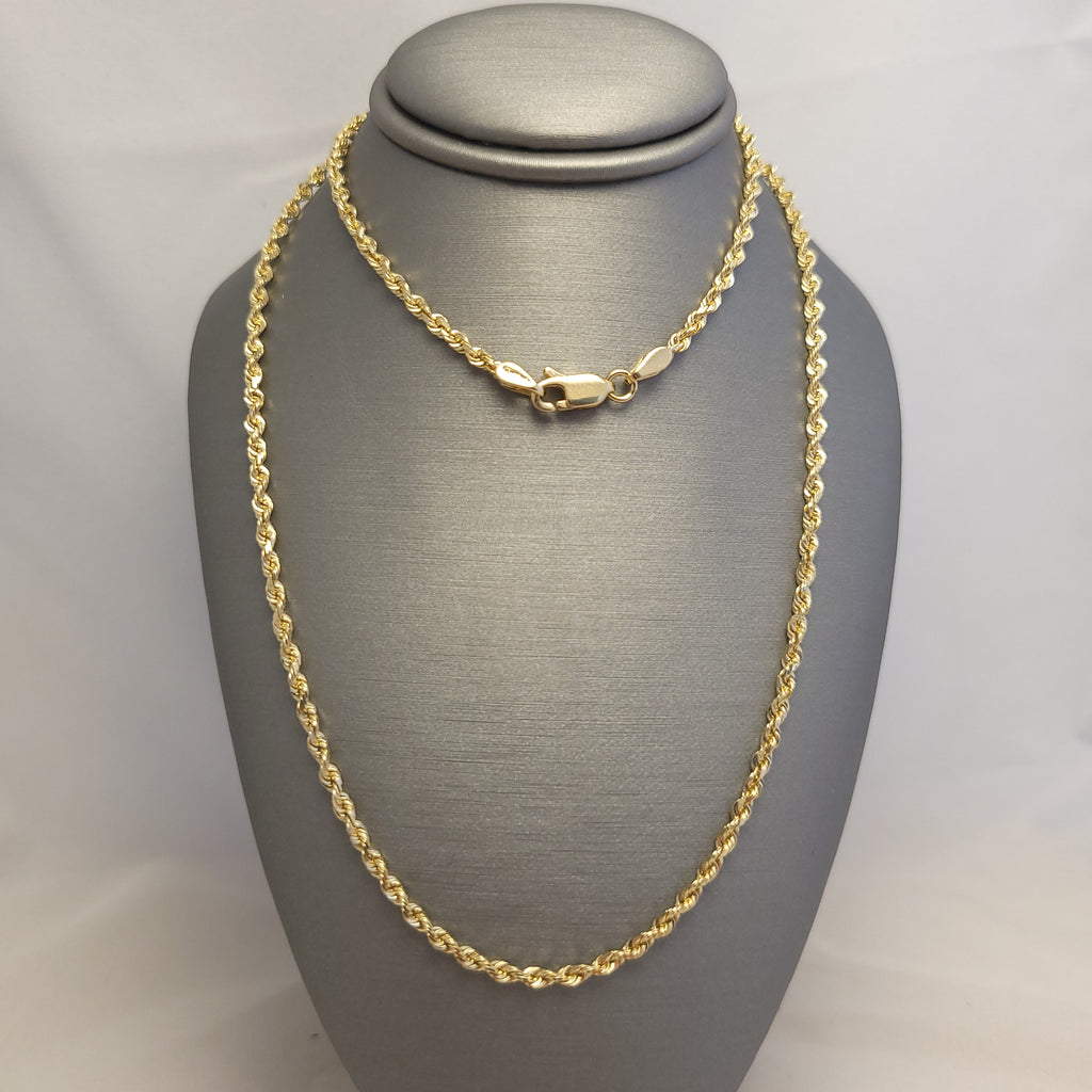 Cadena de oro macizo de 14K en estilo cuerda