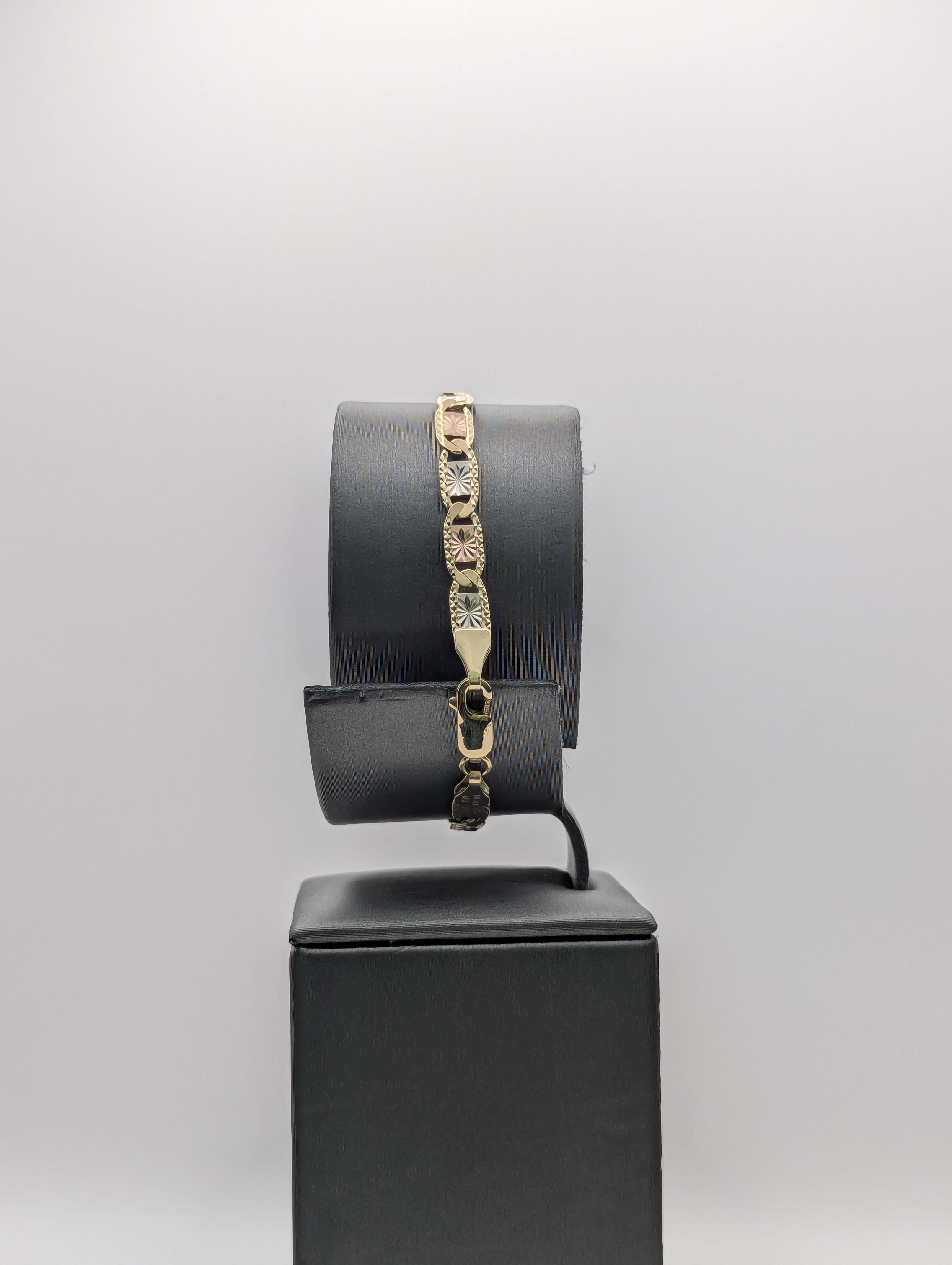 14K YG Engraveable Bracelet