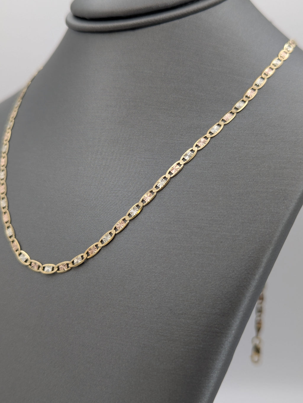Cadena Valentino de 14K