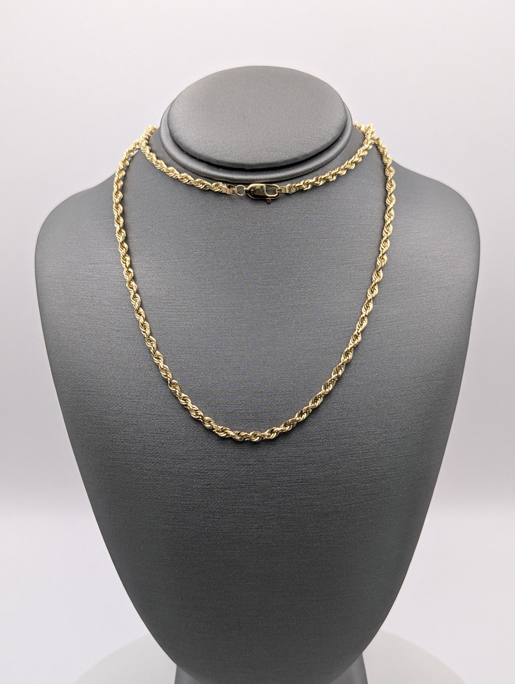 Cadena de cuerda sólida de oro amarillo de 14K