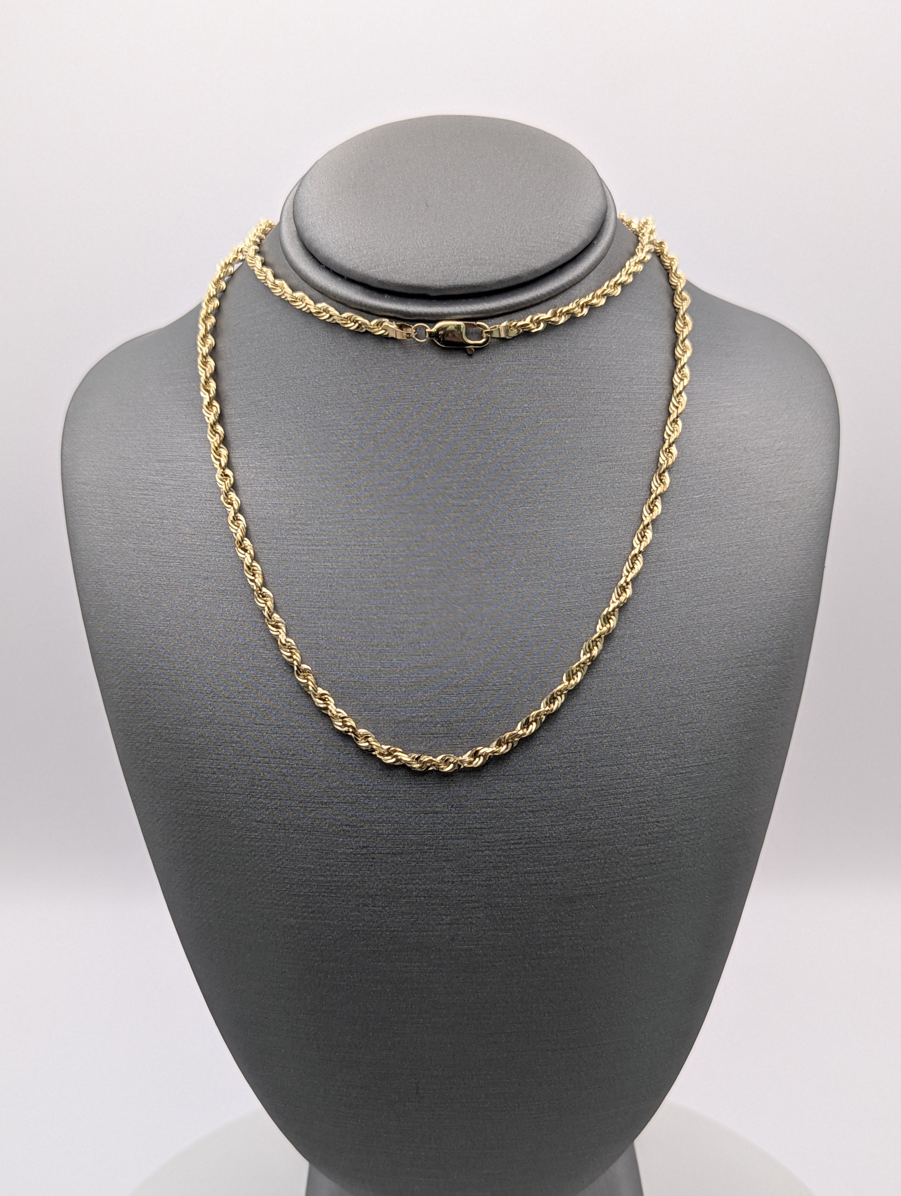 Cadena de cuerda sólida de oro amarillo de 14K