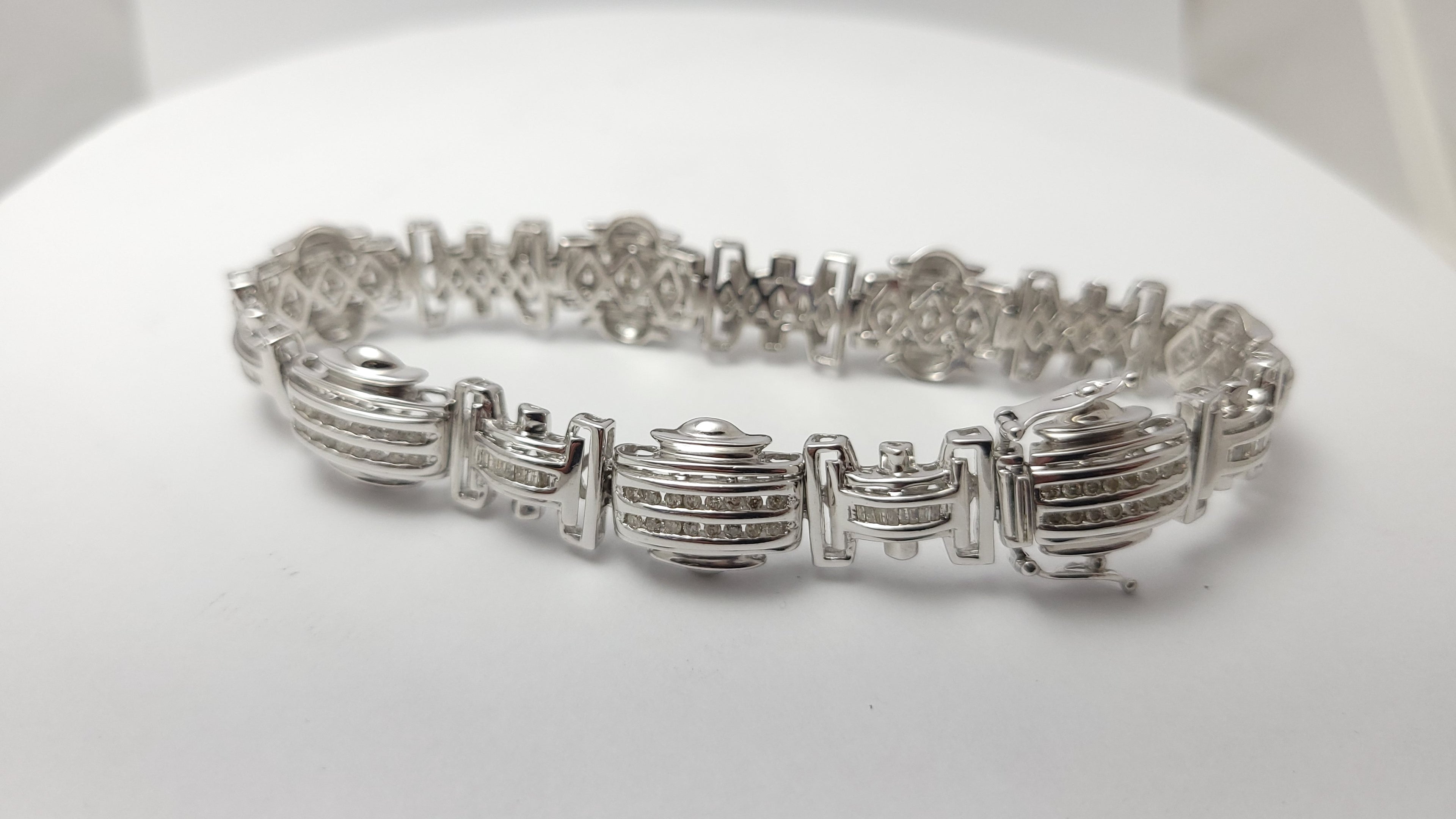 Pulsera de oro blanco de 14 quilates con diamantes