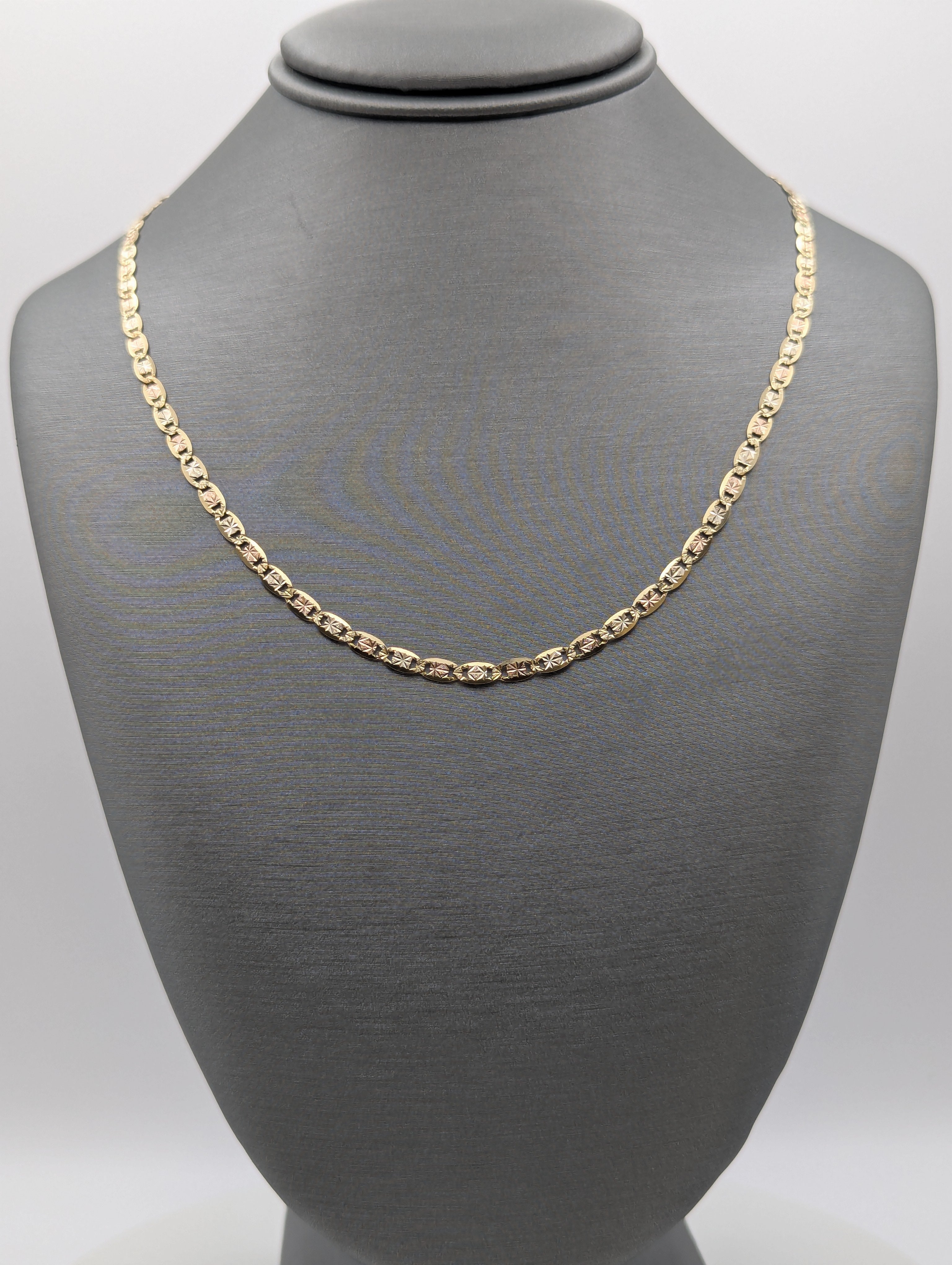 Cadena Valentino de 14K
