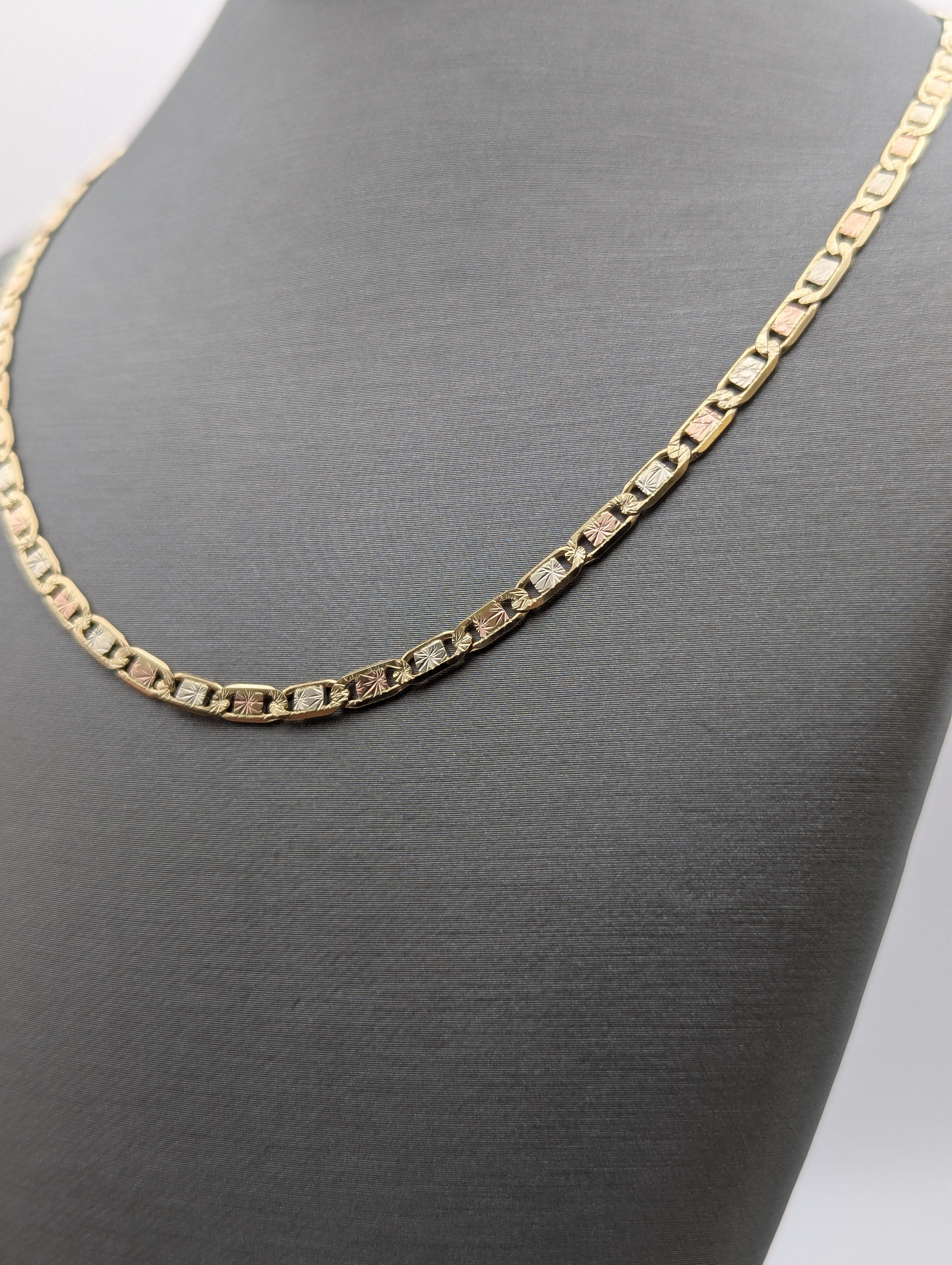 Cadena Valentino de 14K